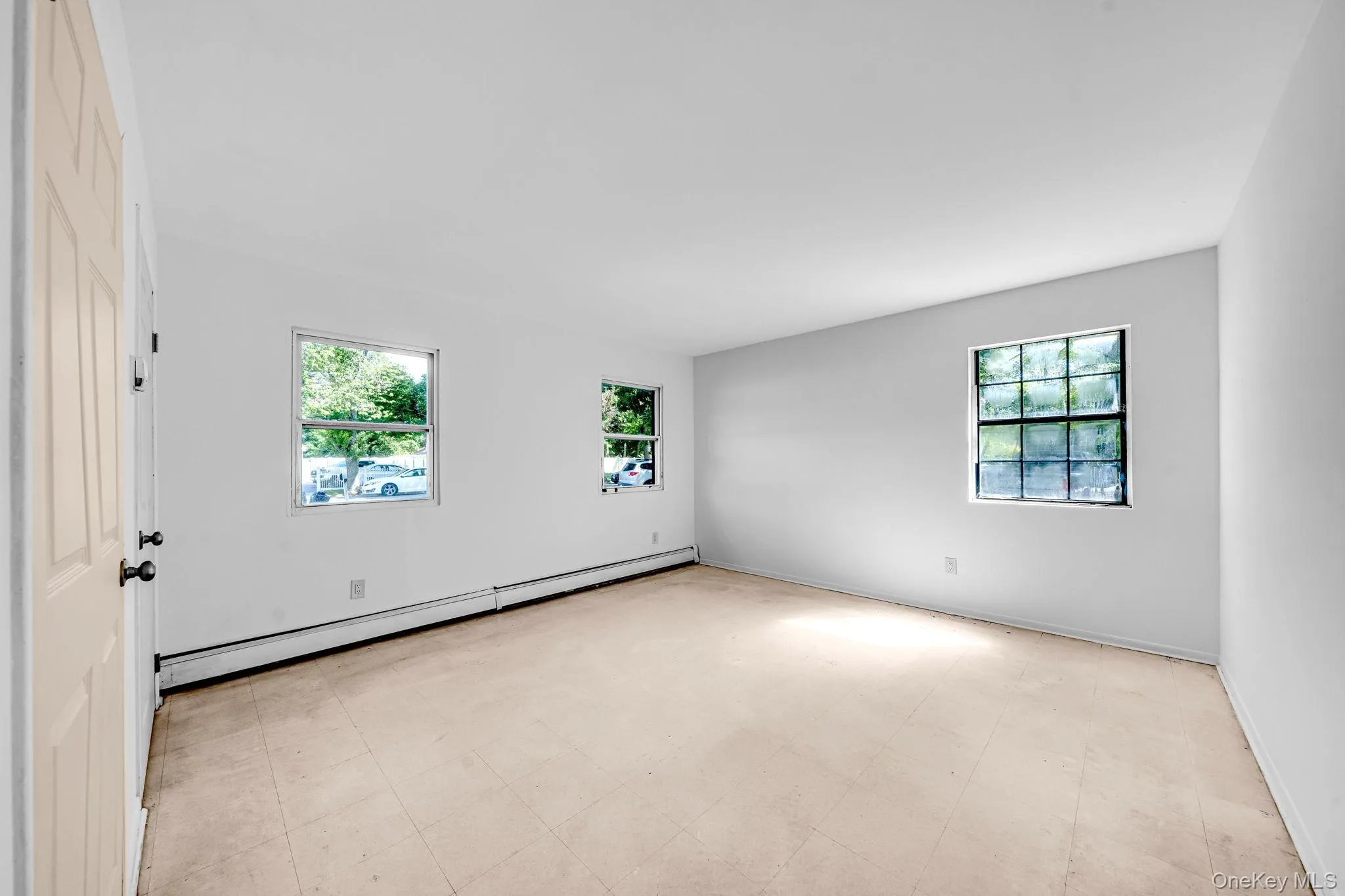 452 Ocean Avenue, Islip, NY, 6 Bedrooms Bedrooms, 12 Rooms Rooms,2 BathroomsBathrooms,Residential,For Rent,Ocean,0,1035745 452 Ocean Avenue, Islip, NY, 6 Bedrooms Bedrooms, 12 Rooms Rooms,2 BathroomsBathrooms,Residential,For Rent,Ocean,0,1035745