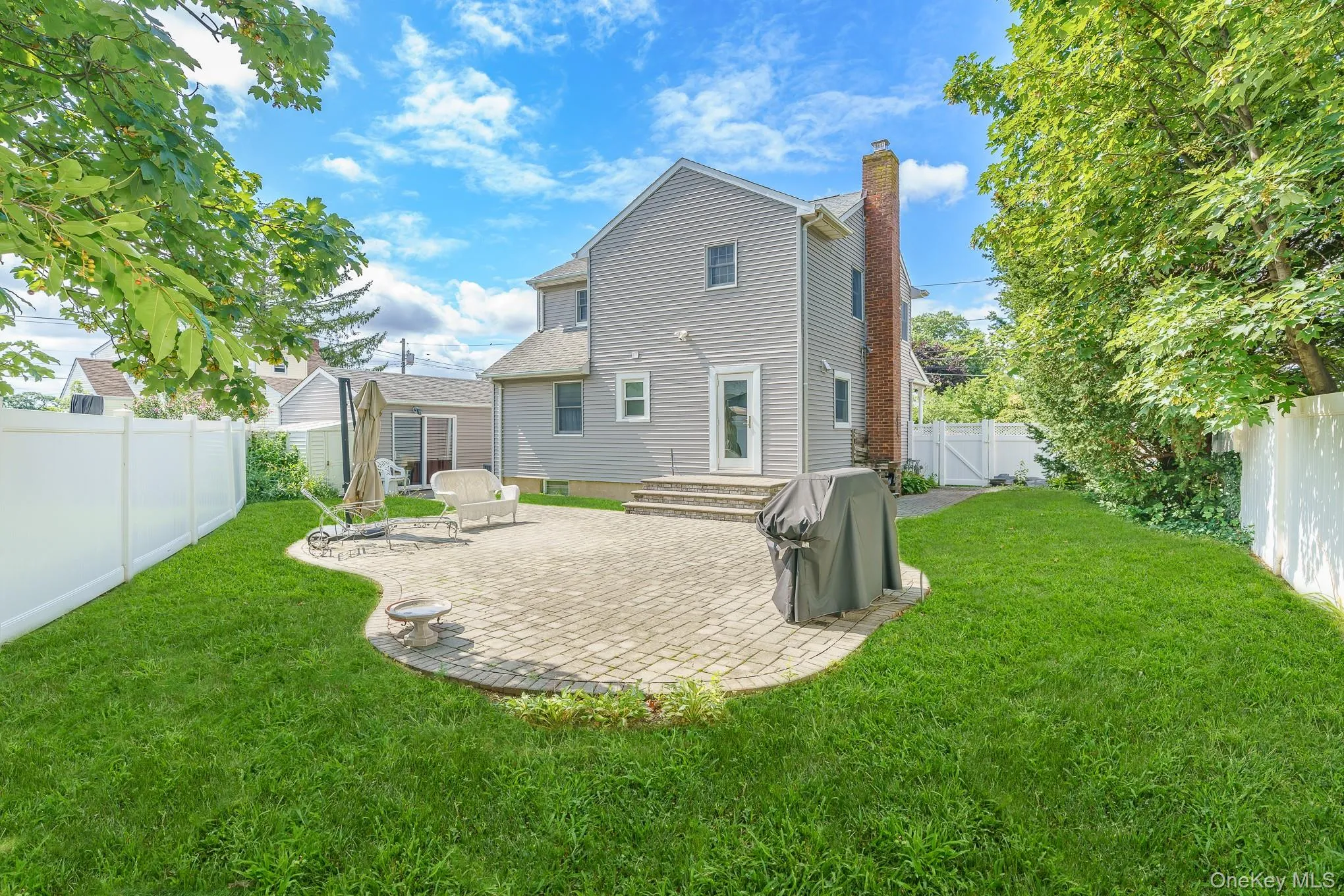 219 Leonard Street, Hempstead, NY, 3 Bedrooms Bedrooms, 6 Rooms Rooms,2 BathroomsBathrooms,Residential,For Rent,Leonard,0,1035751 219 Leonard Street, Hempstead, NY, 3 Bedrooms Bedrooms, 6 Rooms Rooms,2 BathroomsBathrooms,Residential,For Rent,Leonard,0,1035751