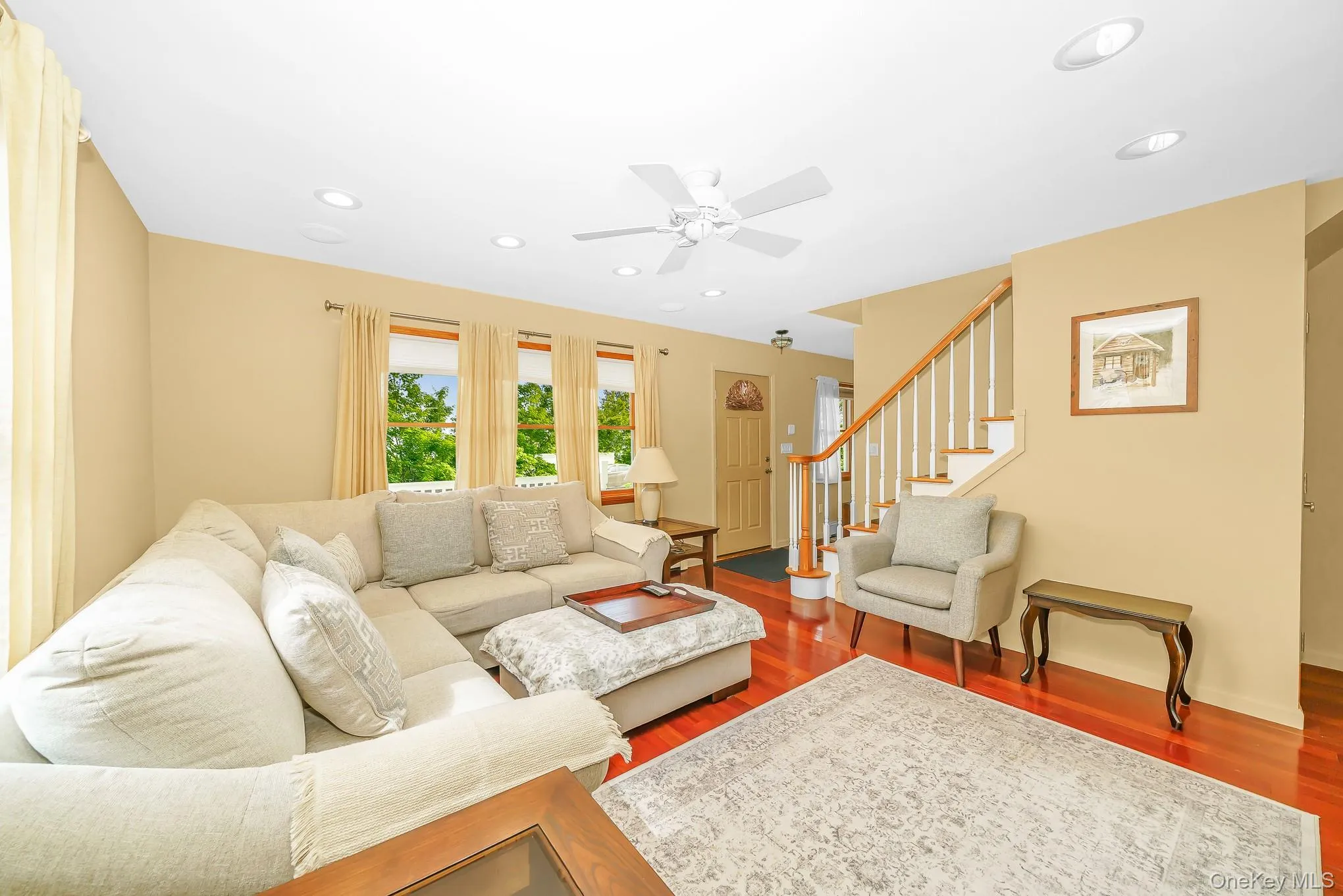219 Leonard Street, Hempstead, NY, 3 Bedrooms Bedrooms, 6 Rooms Rooms,2 BathroomsBathrooms,Residential,For Rent,Leonard,0,1035751 219 Leonard Street, Hempstead, NY, 3 Bedrooms Bedrooms, 6 Rooms Rooms,2 BathroomsBathrooms,Residential,For Rent,Leonard,0,1035751