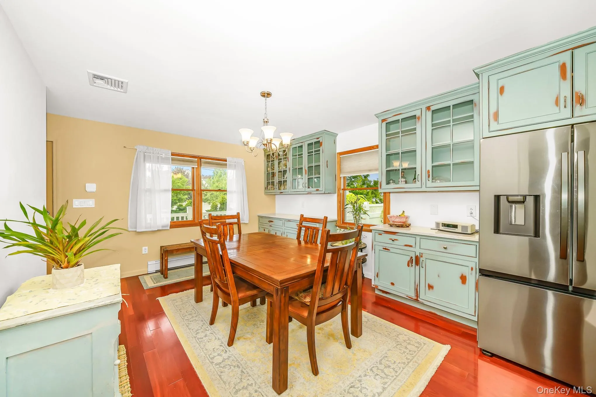 219 Leonard Street, Hempstead, NY, 3 Bedrooms Bedrooms, 6 Rooms Rooms,2 BathroomsBathrooms,Residential,For Rent,Leonard,0,1035751 219 Leonard Street, Hempstead, NY, 3 Bedrooms Bedrooms, 6 Rooms Rooms,2 BathroomsBathrooms,Residential,For Rent,Leonard,0,1035751