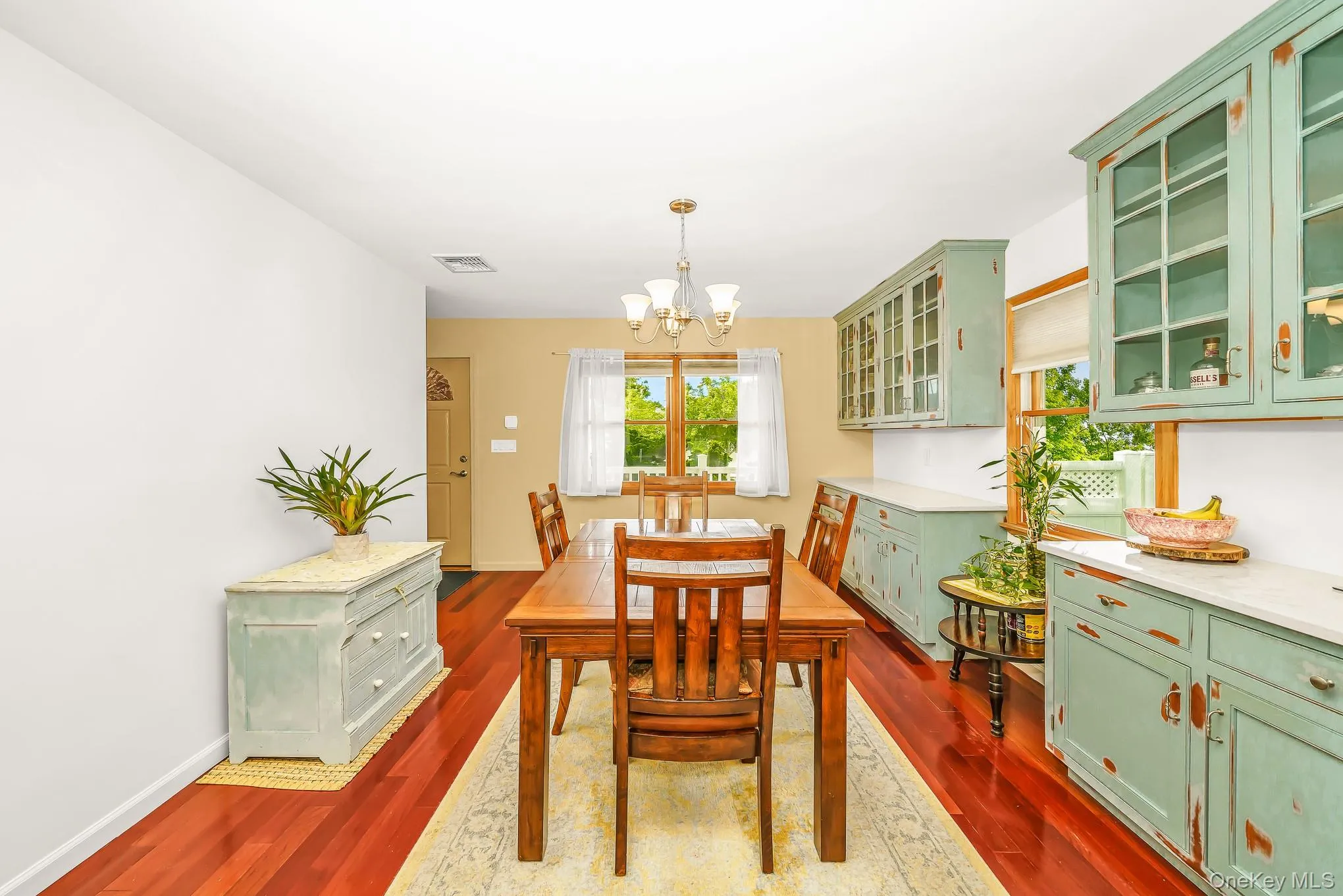 219 Leonard Street, Hempstead, NY, 3 Bedrooms Bedrooms, 6 Rooms Rooms,2 BathroomsBathrooms,Residential,For Rent,Leonard,0,1035751 219 Leonard Street, Hempstead, NY, 3 Bedrooms Bedrooms, 6 Rooms Rooms,2 BathroomsBathrooms,Residential,For Rent,Leonard,0,1035751