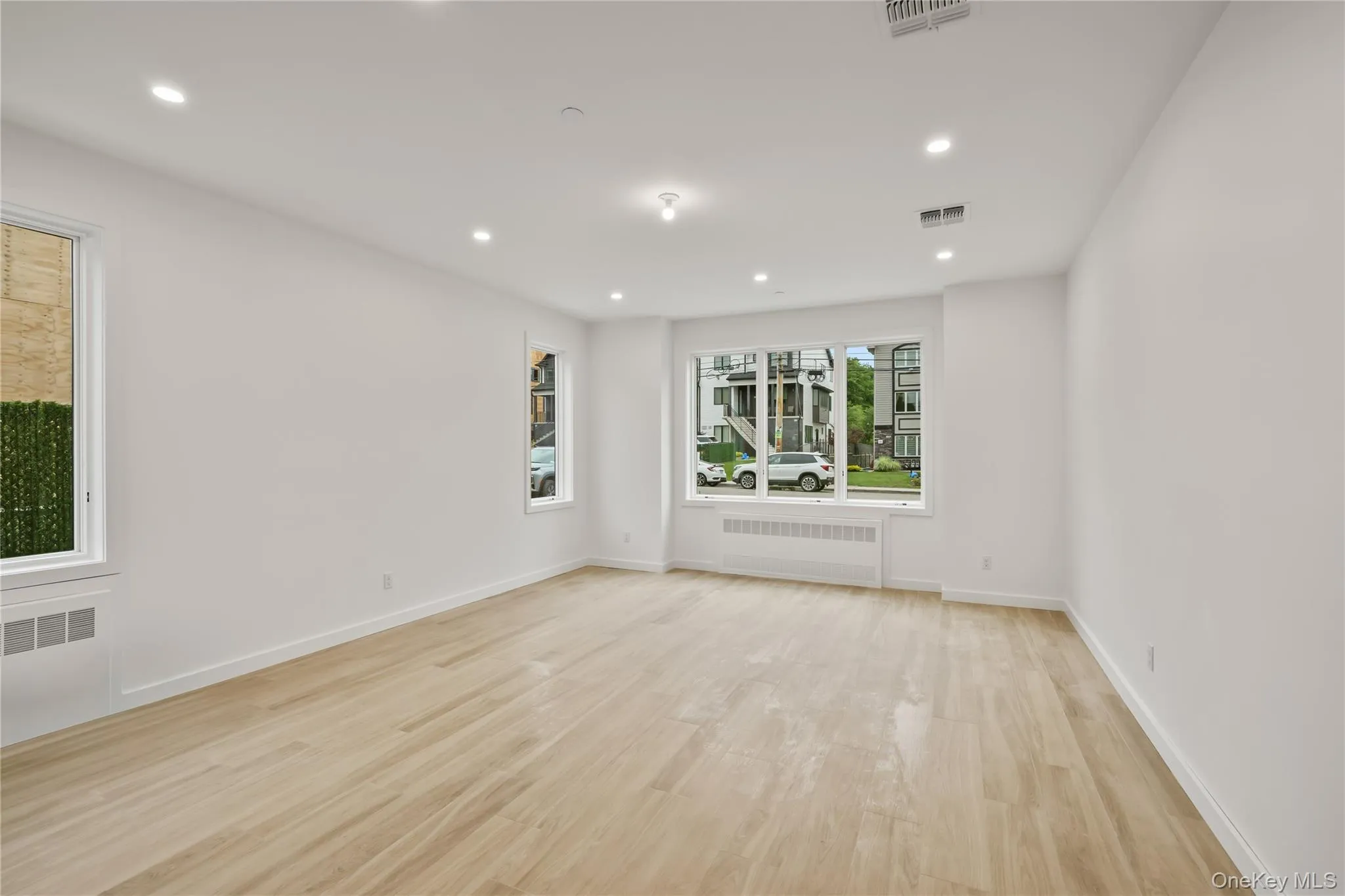 15 Calvert Drive, Ramapo, NY, 4 Bedrooms Bedrooms, 6 Rooms Rooms,2 BathroomsBathrooms,Residential,For Rent,Calvert,0,1035759 15 Calvert Drive, Ramapo, NY, 4 Bedrooms Bedrooms, 6 Rooms Rooms,2 BathroomsBathrooms,Residential,For Rent,Calvert,0,1035759