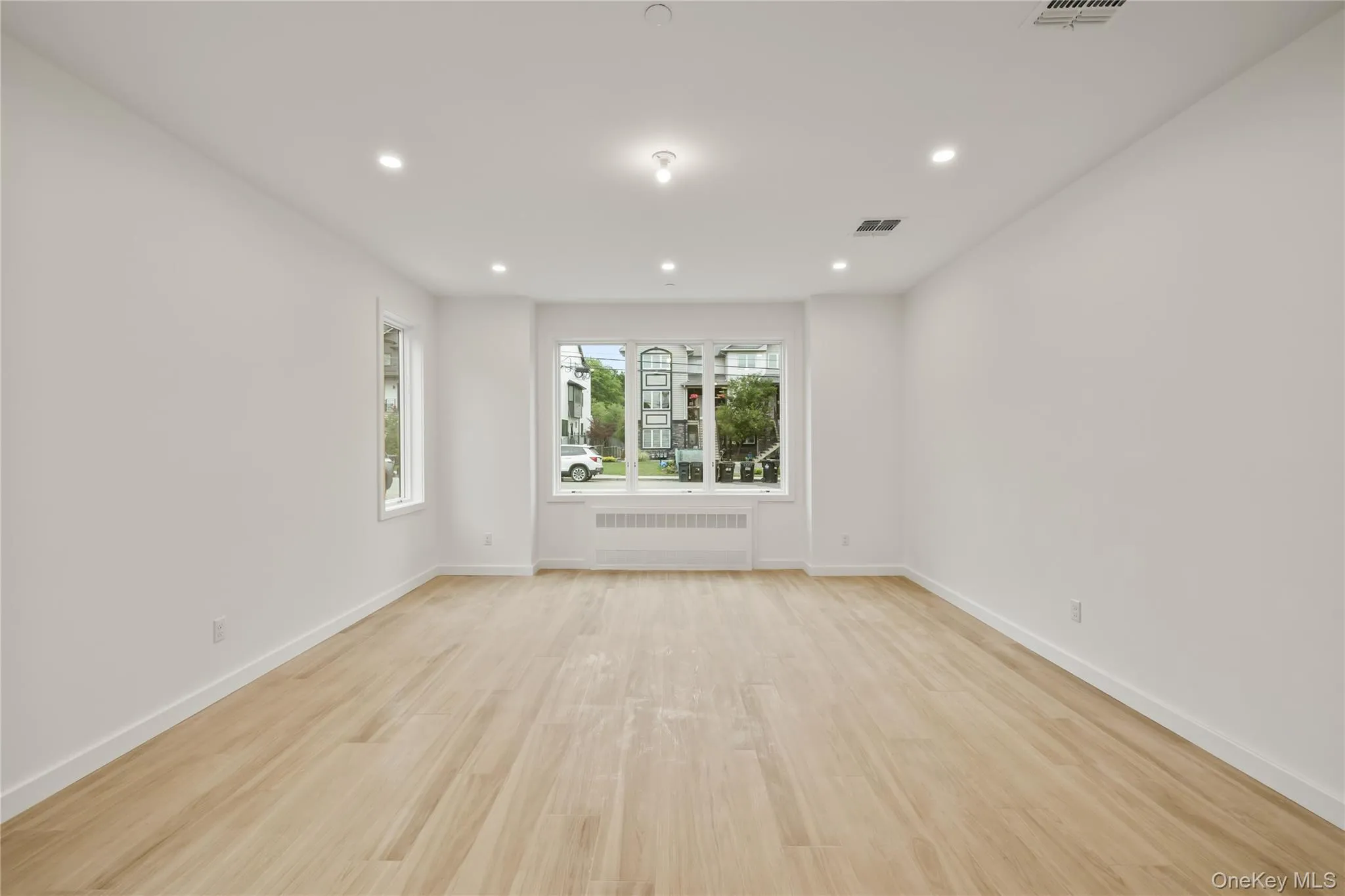 15 Calvert Drive, Ramapo, NY, 4 Bedrooms Bedrooms, 6 Rooms Rooms,2 BathroomsBathrooms,Residential,For Rent,Calvert,0,1035759 15 Calvert Drive, Ramapo, NY, 4 Bedrooms Bedrooms, 6 Rooms Rooms,2 BathroomsBathrooms,Residential,For Rent,Calvert,0,1035759
