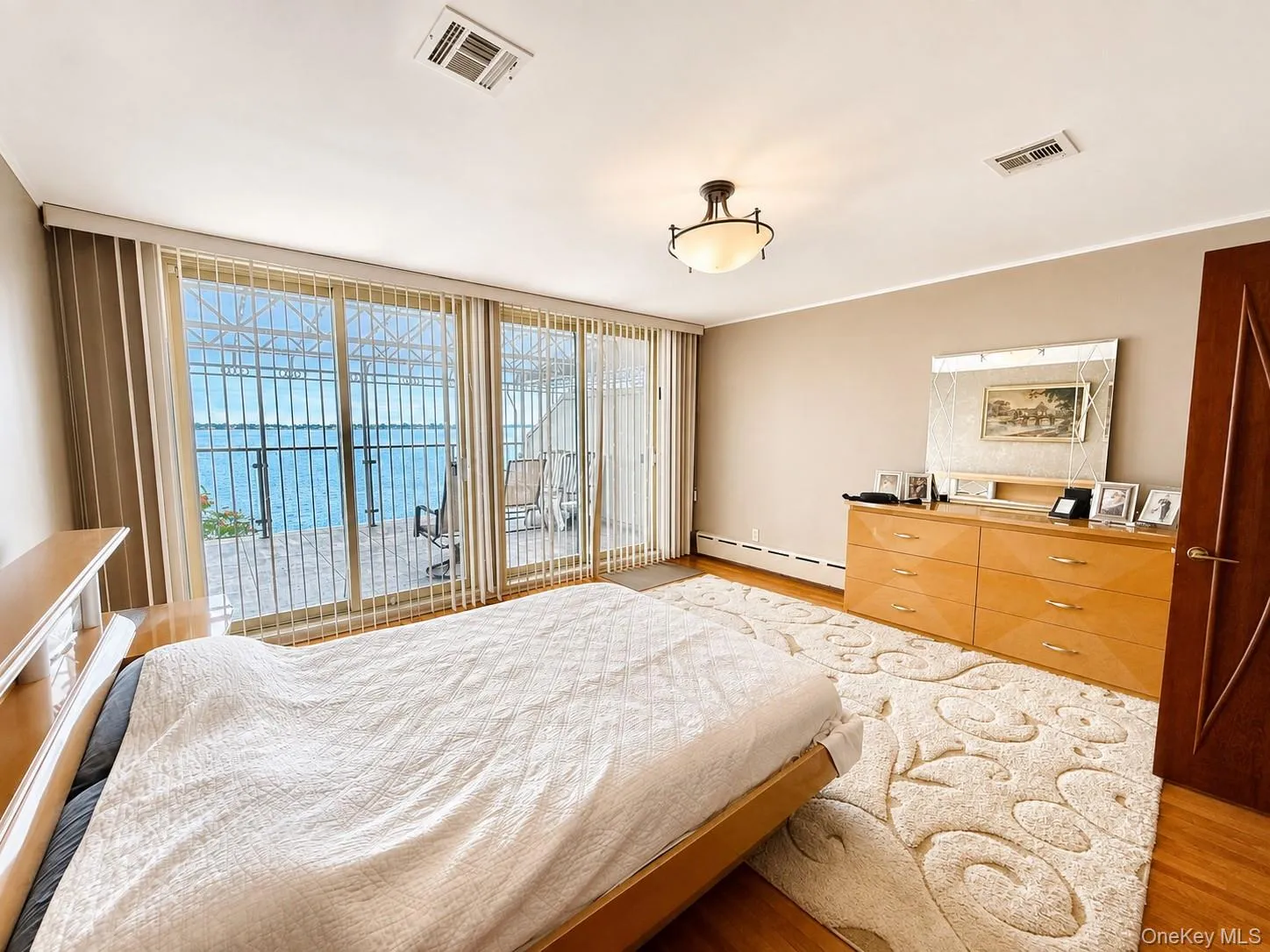 822 Dean Avenue, New York, NY, 4 Bedrooms Bedrooms, 12 Rooms Rooms,3 BathroomsBathrooms,Residential,For Rent,Dean,0,1035762 822 Dean Avenue, New York, NY, 4 Bedrooms Bedrooms, 12 Rooms Rooms,3 BathroomsBathrooms,Residential,For Rent,Dean,0,1035762