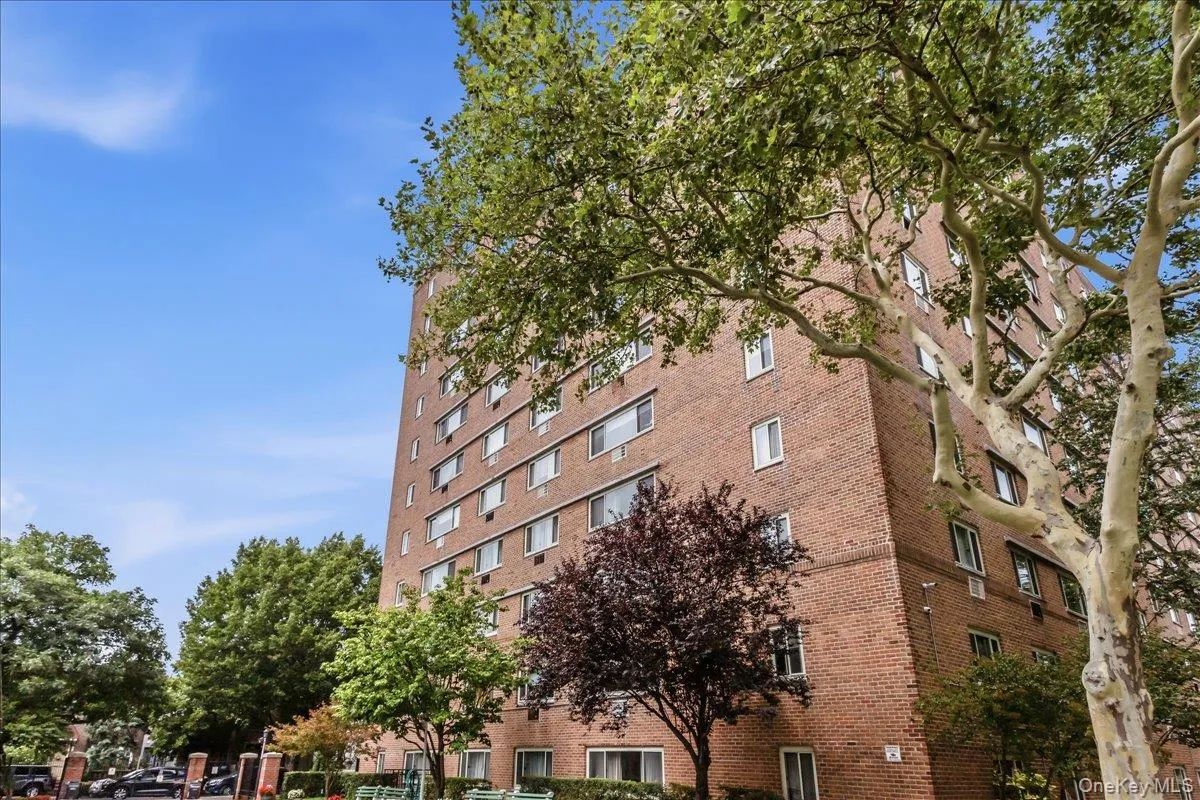 3965 52nd St, New York, NY, 1 Bedroom Bedrooms, 4 Rooms Rooms,1 BathroomBathrooms,Residential,For Rent,52nd St,0,1035763 3965 52nd St, New York, NY, 1 Bedroom Bedrooms, 4 Rooms Rooms,1 BathroomBathrooms,Residential,For Rent,52nd St,0,1035763