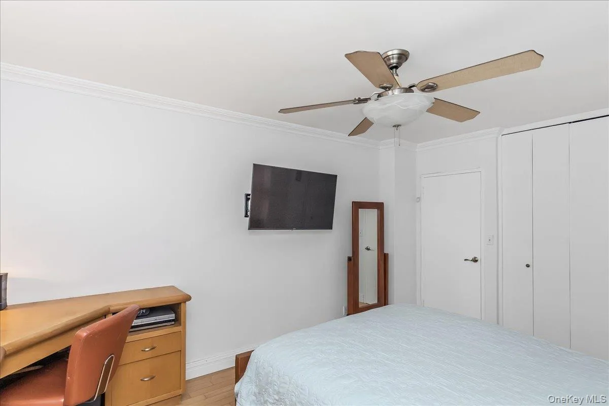 3965 52nd St, New York, NY, 1 Bedroom Bedrooms, 4 Rooms Rooms,1 BathroomBathrooms,Residential,For Rent,52nd St,0,1035763 3965 52nd St, New York, NY, 1 Bedroom Bedrooms, 4 Rooms Rooms,1 BathroomBathrooms,Residential,For Rent,52nd St,0,1035763