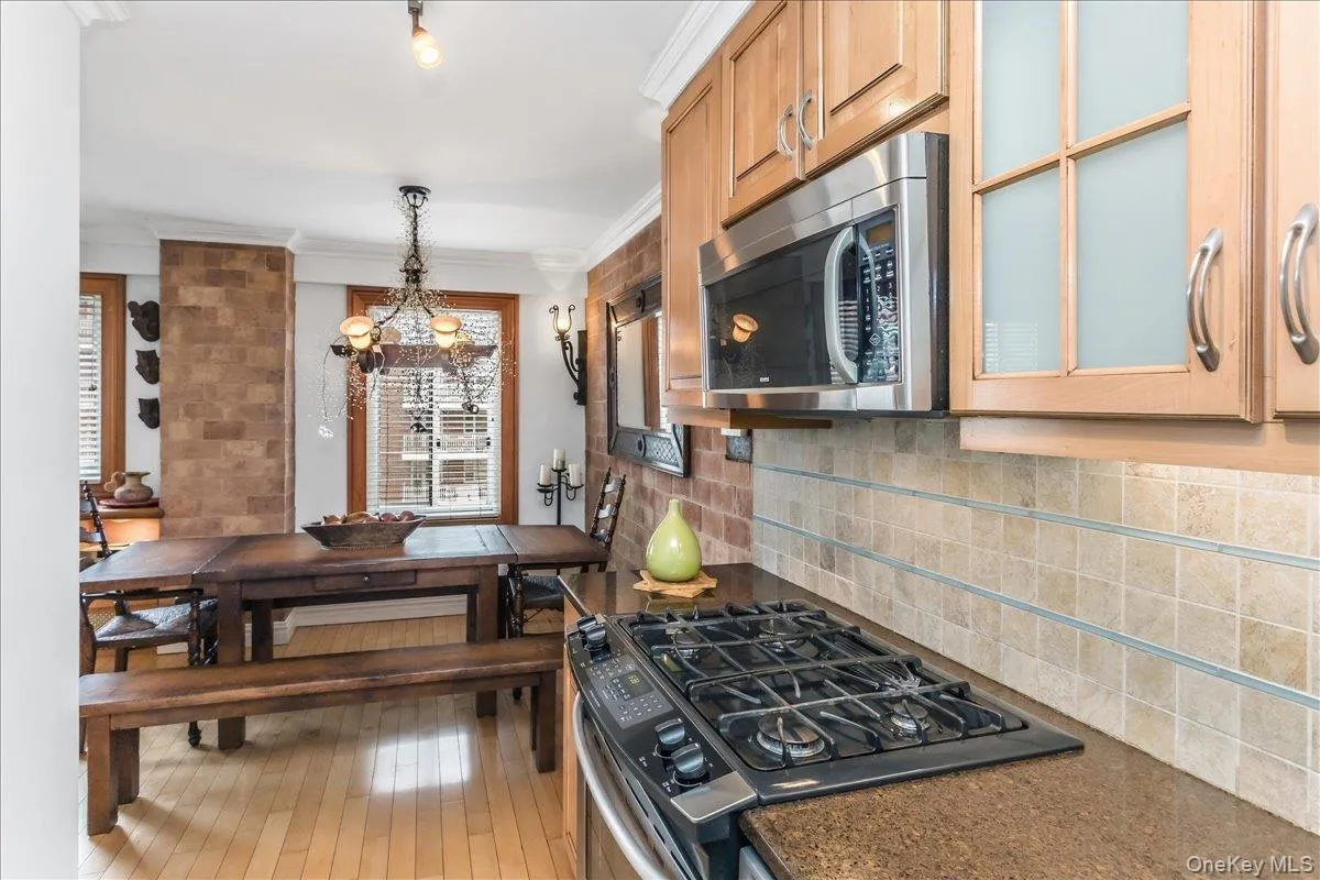 3965 52nd St, New York, NY, 1 Bedroom Bedrooms, 4 Rooms Rooms,1 BathroomBathrooms,Residential,For Rent,52nd St,0,1035763 3965 52nd St, New York, NY, 1 Bedroom Bedrooms, 4 Rooms Rooms,1 BathroomBathrooms,Residential,For Rent,52nd St,0,1035763