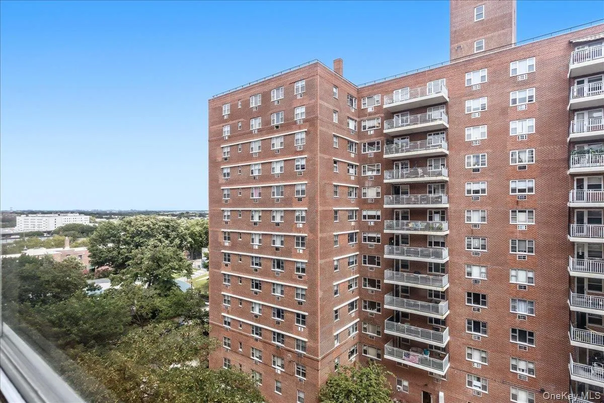 3965 52nd St, New York, NY, 1 Bedroom Bedrooms, 4 Rooms Rooms,1 BathroomBathrooms,Residential,For Rent,52nd St,0,1035763 3965 52nd St, New York, NY, 1 Bedroom Bedrooms, 4 Rooms Rooms,1 BathroomBathrooms,Residential,For Rent,52nd St,0,1035763