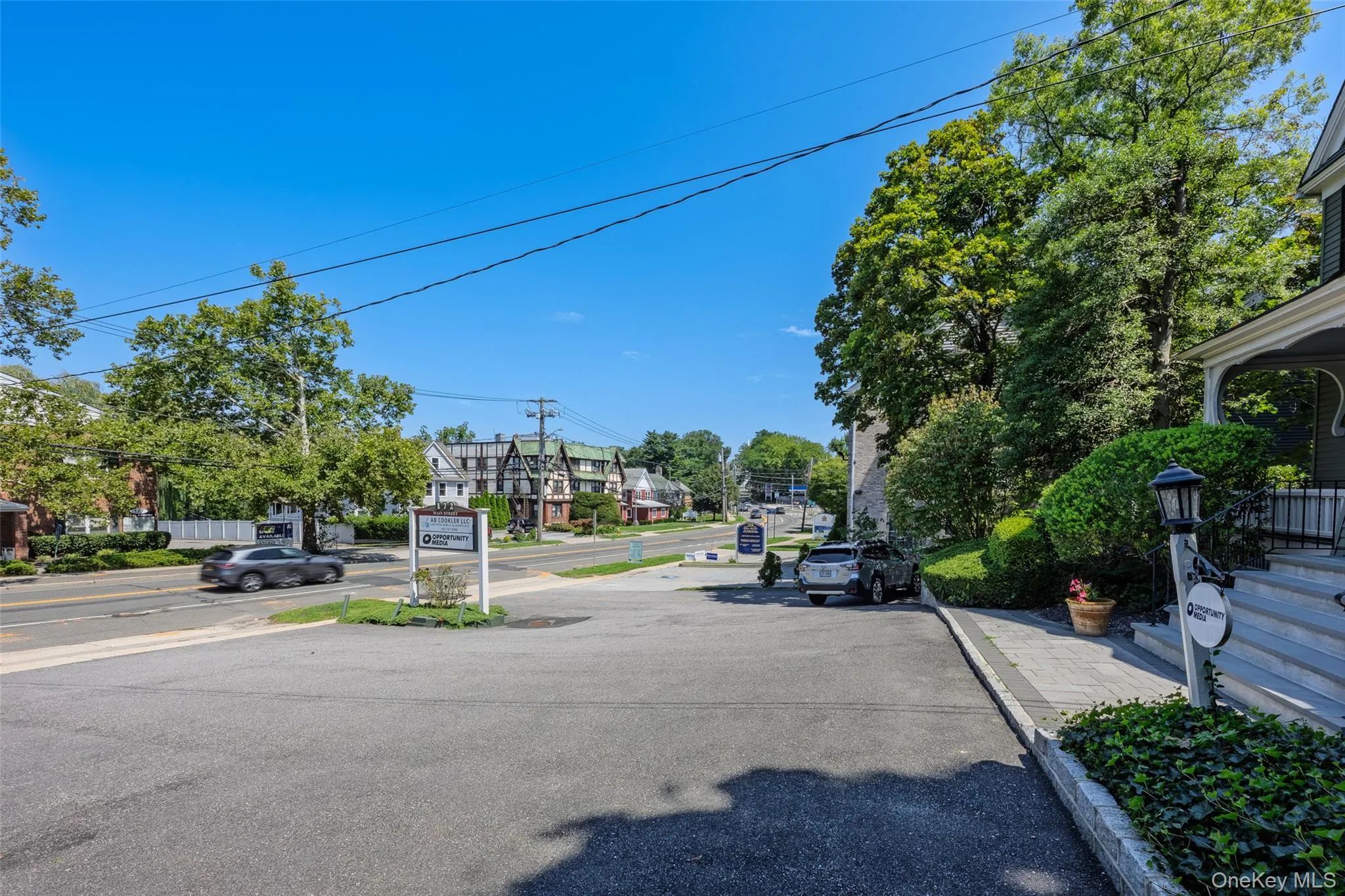172 Main Street, Huntington, NY, ,Commercial Lease,For Rent,Main,0,1035766 172 Main Street, Huntington, NY, ,Commercial Lease,For Rent,Main,0,1035766
