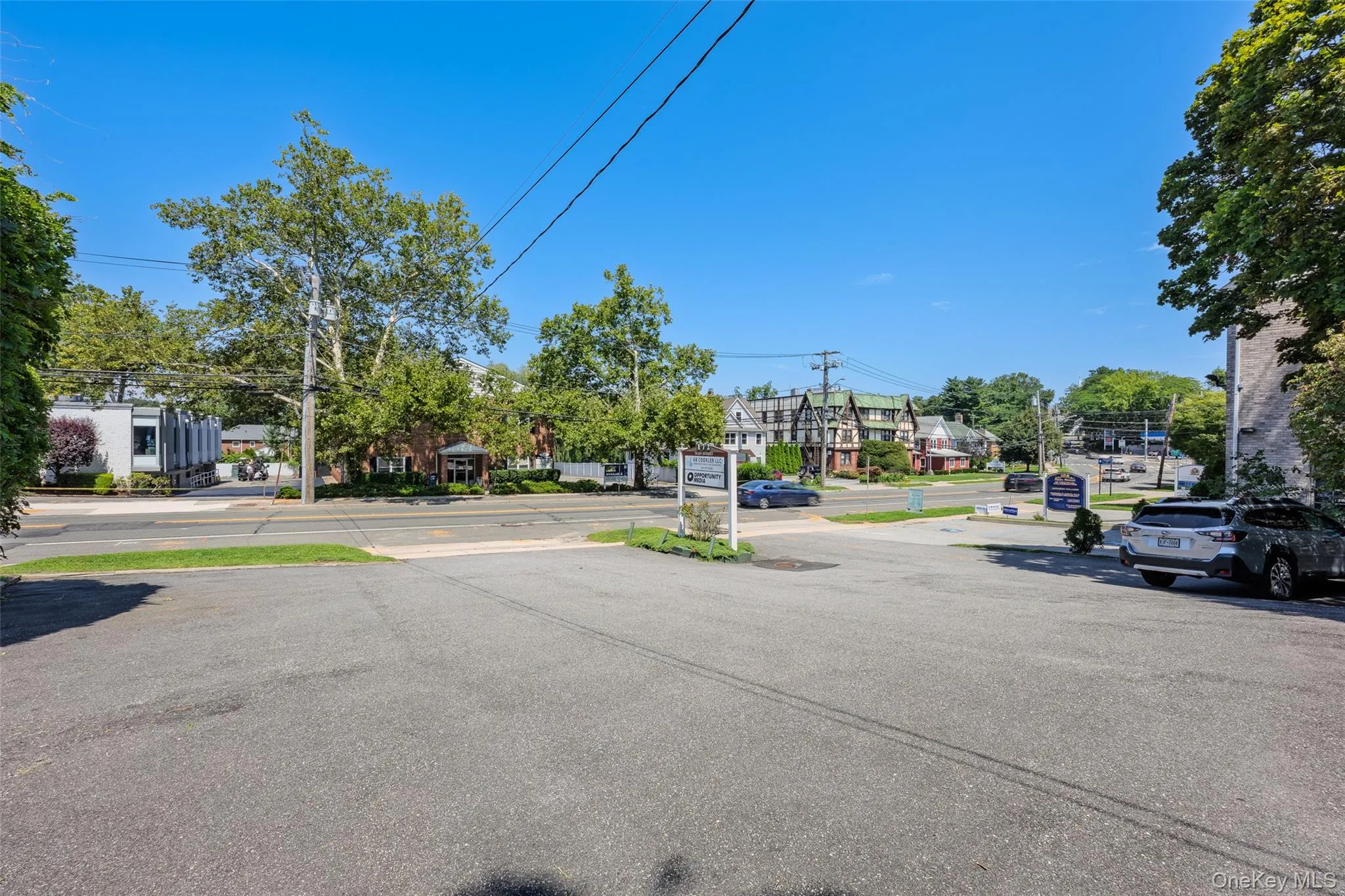 172 Main Street, Huntington, NY, ,Commercial Lease,For Rent,Main,0,1035766 172 Main Street, Huntington, NY, ,Commercial Lease,For Rent,Main,0,1035766