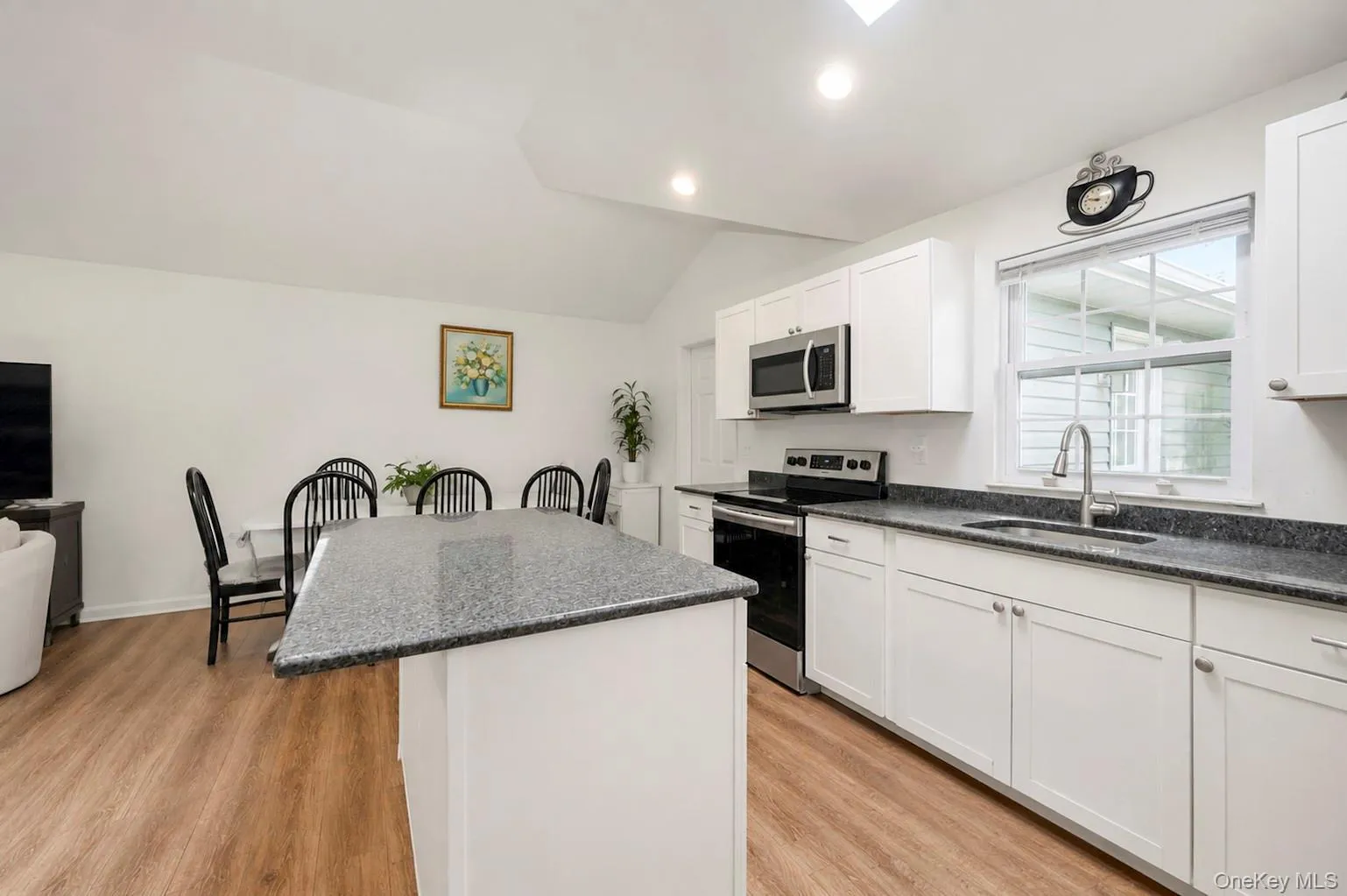 899 Hawkins Avenue, Brookhaven, NY, 4 Bedrooms Bedrooms, 8 Rooms Rooms,2 BathroomsBathrooms,Residential,For Rent,Hawkins,0,1035767 899 Hawkins Avenue, Brookhaven, NY, 4 Bedrooms Bedrooms, 8 Rooms Rooms,2 BathroomsBathrooms,Residential,For Rent,Hawkins,0,1035767