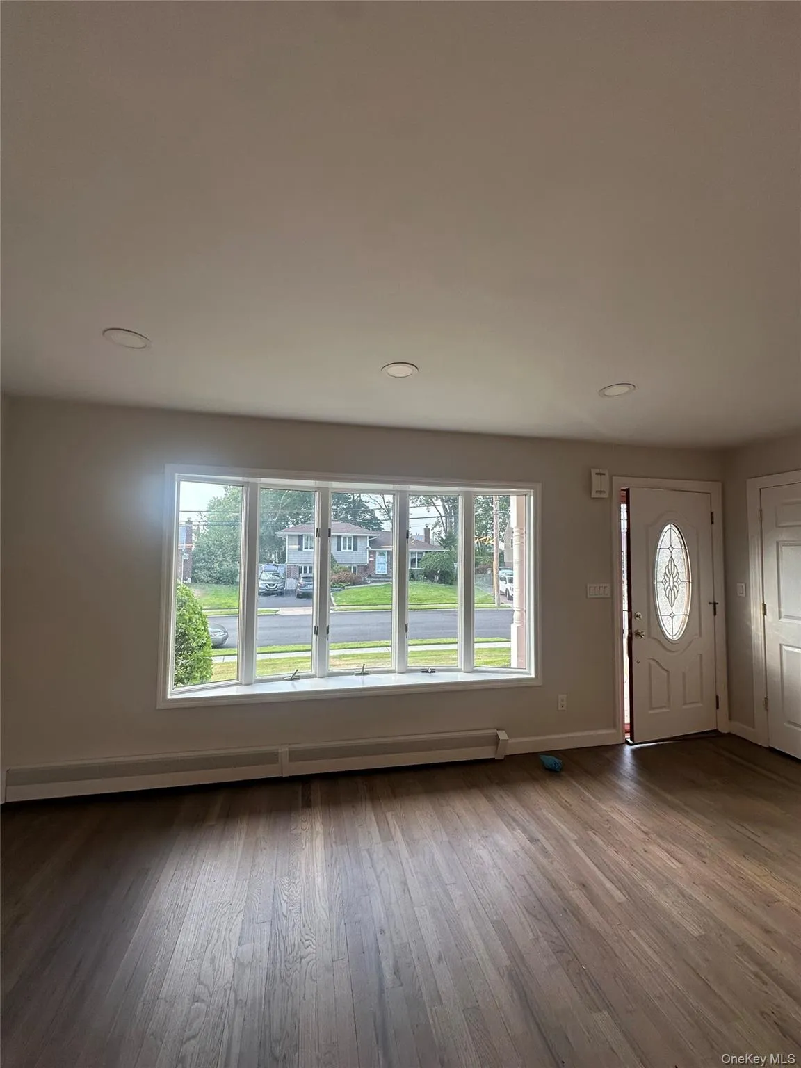 25 Cumberland Road, Oyster Bay, NY, 4 Bedrooms Bedrooms, 8 Rooms Rooms,3 BathroomsBathrooms,Residential Lease,For Rent,Cumberland,0,1035770 25 Cumberland Road, Oyster Bay, NY, 4 Bedrooms Bedrooms, 8 Rooms Rooms,3 BathroomsBathrooms,Residential Lease,For Rent,Cumberland,0,1035770