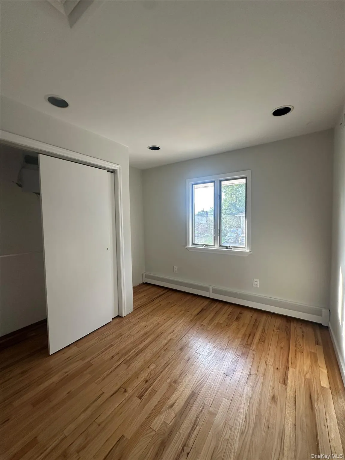 25 Cumberland Road, Oyster Bay, NY, 4 Bedrooms Bedrooms, 8 Rooms Rooms,3 BathroomsBathrooms,Residential Lease,For Rent,Cumberland,0,1035770 25 Cumberland Road, Oyster Bay, NY, 4 Bedrooms Bedrooms, 8 Rooms Rooms,3 BathroomsBathrooms,Residential Lease,For Rent,Cumberland,0,1035770