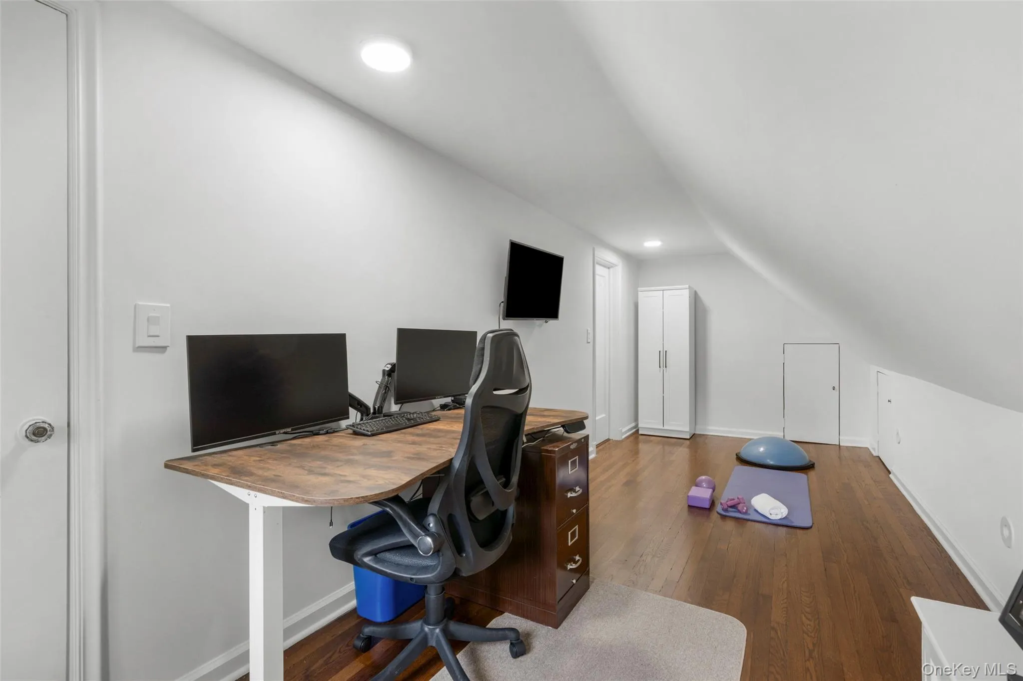 73 Woodlawn Avenue, New Rochelle, NY, 4 Bedrooms Bedrooms, 7 Rooms Rooms,3 BathroomsBathrooms,Residential,For Rent,Woodlawn,0,1035789 73 Woodlawn Avenue, New Rochelle, NY, 4 Bedrooms Bedrooms, 7 Rooms Rooms,3 BathroomsBathrooms,Residential,For Rent,Woodlawn,0,1035789