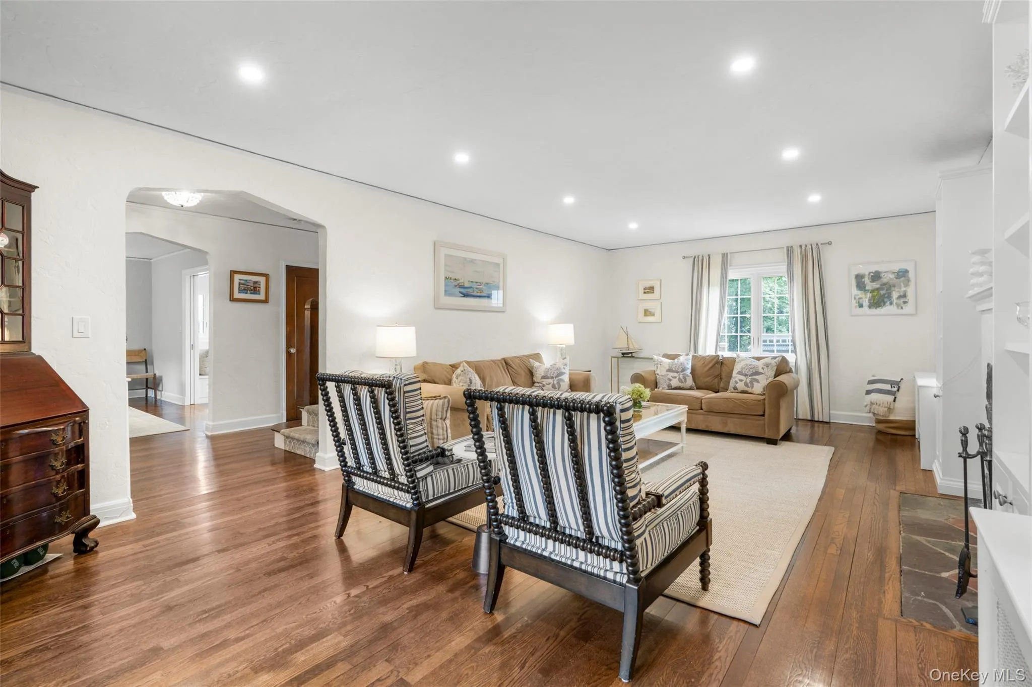 73 Woodlawn Avenue, New Rochelle, NY, 4 Bedrooms Bedrooms, 7 Rooms Rooms,3 BathroomsBathrooms,Residential,For Rent,Woodlawn,0,1035789 73 Woodlawn Avenue, New Rochelle, NY, 4 Bedrooms Bedrooms, 7 Rooms Rooms,3 BathroomsBathrooms,Residential,For Rent,Woodlawn,0,1035789