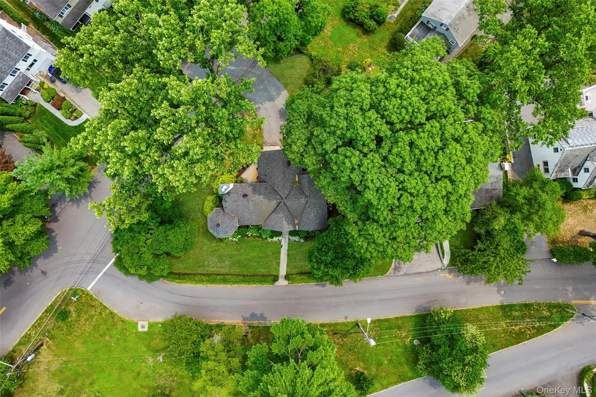 1 Huguenot Drive, Mamaroneck, NY, 4 Bedrooms Bedrooms, 8 Rooms Rooms,3 BathroomsBathrooms,Residential,For Rent,Huguenot,0,1035790 1 Huguenot Drive, Mamaroneck, NY, 4 Bedrooms Bedrooms, 8 Rooms Rooms,3 BathroomsBathrooms,Residential,For Rent,Huguenot,0,1035790
