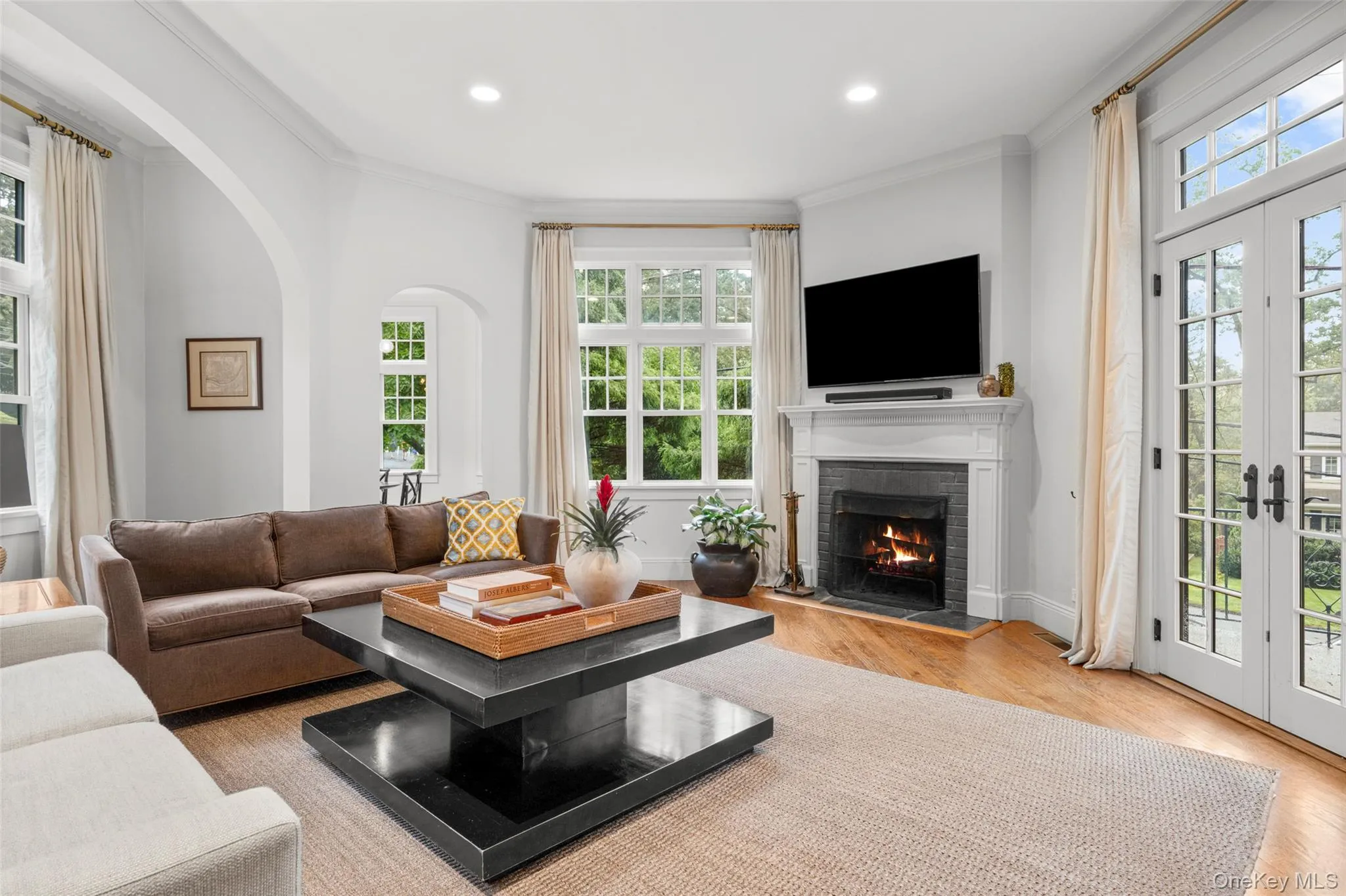 1 Huguenot Drive, Mamaroneck, NY, 4 Bedrooms Bedrooms, 8 Rooms Rooms,3 BathroomsBathrooms,Residential,For Rent,Huguenot,0,1035790 1 Huguenot Drive, Mamaroneck, NY, 4 Bedrooms Bedrooms, 8 Rooms Rooms,3 BathroomsBathrooms,Residential,For Rent,Huguenot,0,1035790