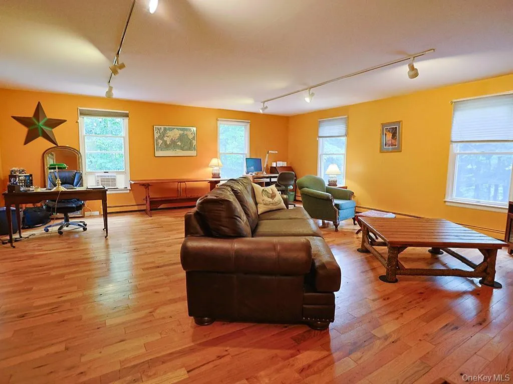 1215 Route 211, Middletown, NY, 4 Bedrooms Bedrooms, 9 Rooms Rooms,2 BathroomsBathrooms,Residential,For Rent,Route 211,0,1035791 1215 Route 211, Middletown, NY, 4 Bedrooms Bedrooms, 9 Rooms Rooms,2 BathroomsBathrooms,Residential,For Rent,Route 211,0,1035791