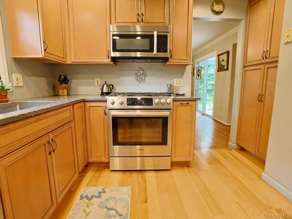 1215 Route 211, Middletown, NY, 4 Bedrooms Bedrooms, 9 Rooms Rooms,2 BathroomsBathrooms,Residential,For Rent,Route 211,0,1035791 1215 Route 211, Middletown, NY, 4 Bedrooms Bedrooms, 9 Rooms Rooms,2 BathroomsBathrooms,Residential,For Rent,Route 211,0,1035791