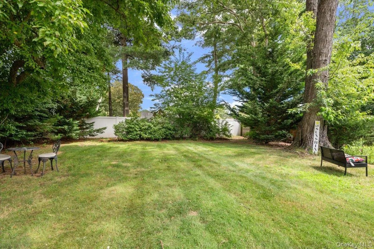 1347 Peters Boulevard, Islip, NY, 2 Bedrooms Bedrooms, 5 Rooms Rooms,1 BathroomBathrooms,Residential,For Rent,Peters,0,1035792 1347 Peters Boulevard, Islip, NY, 2 Bedrooms Bedrooms, 5 Rooms Rooms,1 BathroomBathrooms,Residential,For Rent,Peters,0,1035792