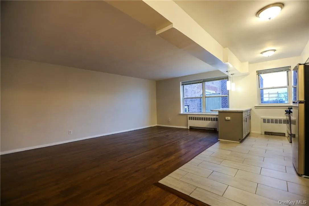 730 Pelham Road, New Rochelle, NY, 1 Bedroom Bedrooms, 3 Rooms Rooms,1 BathroomBathrooms,Residential Lease,For Rent,Pelham,0,1035798 730 Pelham Road, New Rochelle, NY, 1 Bedroom Bedrooms, 3 Rooms Rooms,1 BathroomBathrooms,Residential Lease,For Rent,Pelham,0,1035798