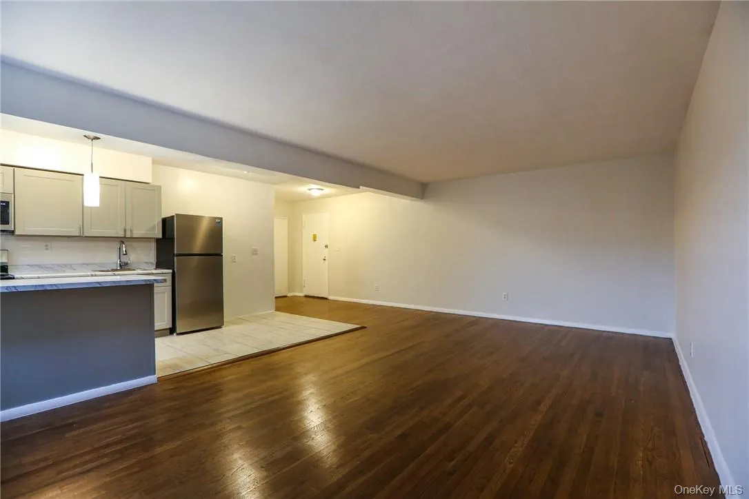 730 Pelham Road, New Rochelle, NY, 1 Bedroom Bedrooms, 3 Rooms Rooms,1 BathroomBathrooms,Residential Lease,For Rent,Pelham,0,1035798 730 Pelham Road, New Rochelle, NY, 1 Bedroom Bedrooms, 3 Rooms Rooms,1 BathroomBathrooms,Residential Lease,For Rent,Pelham,0,1035798