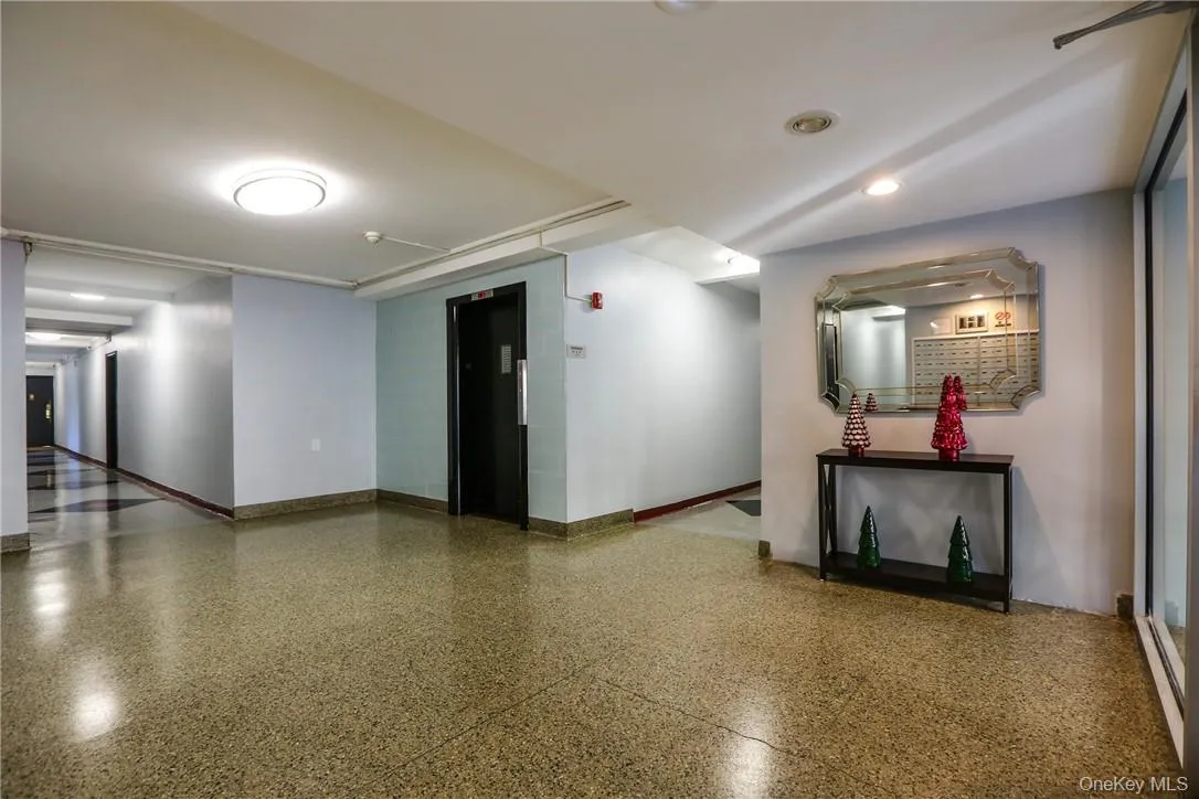 730 Pelham Road, New Rochelle, NY, 1 Bedroom Bedrooms, 3 Rooms Rooms,1 BathroomBathrooms,Residential Lease,For Rent,Pelham,0,1035798 730 Pelham Road, New Rochelle, NY, 1 Bedroom Bedrooms, 3 Rooms Rooms,1 BathroomBathrooms,Residential Lease,For Rent,Pelham,0,1035798