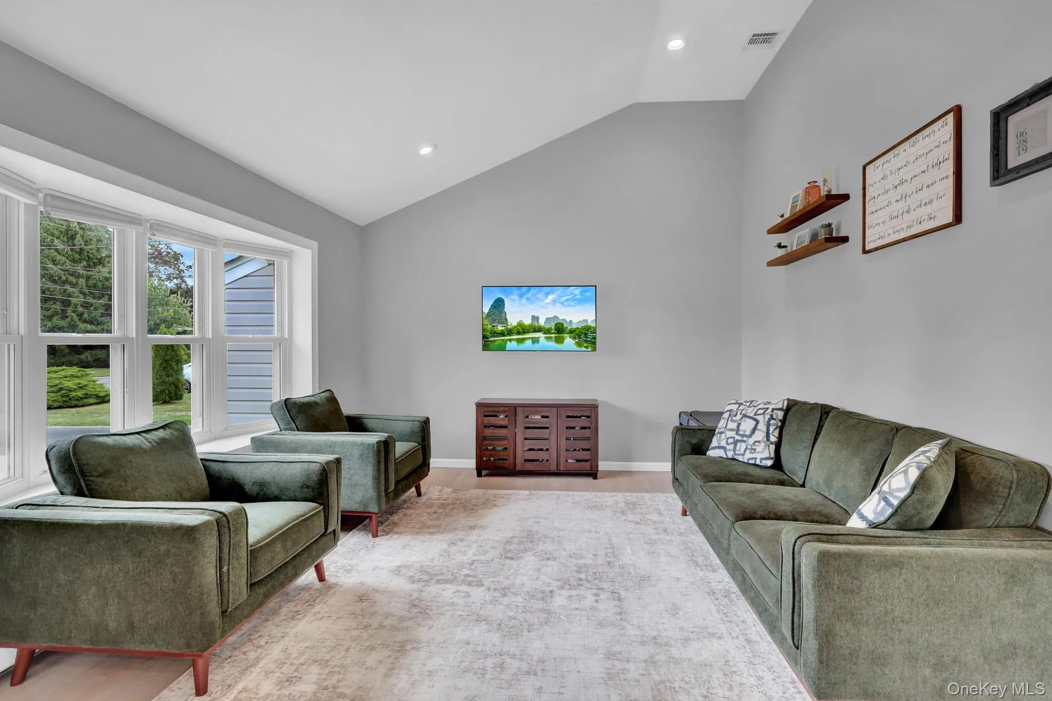 68 Alinda Avenue, Islip, NY, 3 Bedrooms Bedrooms, 6 Rooms Rooms,2 BathroomsBathrooms,Residential,For Rent,Alinda,0,1035809 68 Alinda Avenue, Islip, NY, 3 Bedrooms Bedrooms, 6 Rooms Rooms,2 BathroomsBathrooms,Residential,For Rent,Alinda,0,1035809