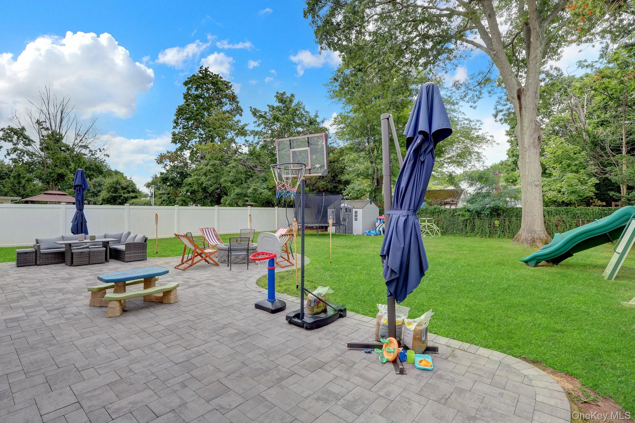 68 Alinda Avenue, Islip, NY, 3 Bedrooms Bedrooms, 6 Rooms Rooms,2 BathroomsBathrooms,Residential,For Rent,Alinda,0,1035809 68 Alinda Avenue, Islip, NY, 3 Bedrooms Bedrooms, 6 Rooms Rooms,2 BathroomsBathrooms,Residential,For Rent,Alinda,0,1035809