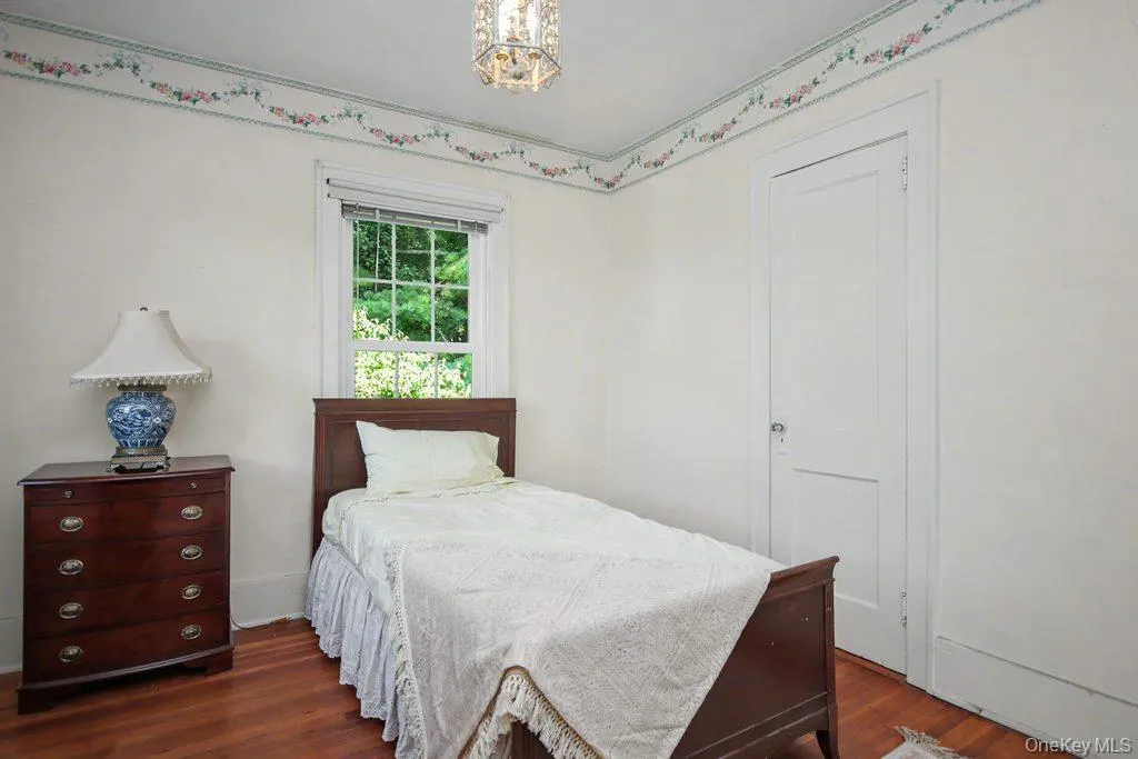 73 Clinton Avenue, Ossining, NY, 3 Bedrooms Bedrooms, 8 Rooms Rooms,2 BathroomsBathrooms,Residential,For Rent,Clinton,0,1035810 73 Clinton Avenue, Ossining, NY, 3 Bedrooms Bedrooms, 8 Rooms Rooms,2 BathroomsBathrooms,Residential,For Rent,Clinton,0,1035810