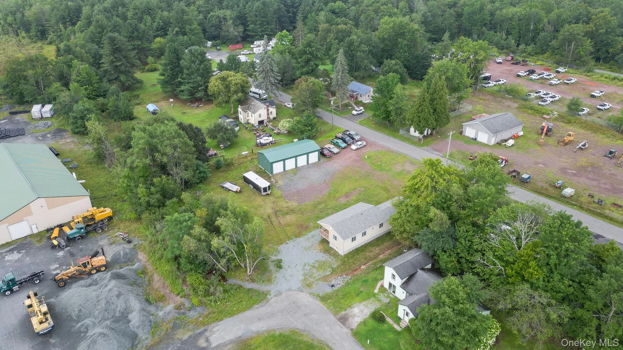 12 Gandy Lane, Thompson, NY, 3 Bedrooms Bedrooms, 4 Rooms Rooms,1 BathroomBathrooms,Residential,For Rent,Gandy,0,1035811 12 Gandy Lane, Thompson, NY, 3 Bedrooms Bedrooms, 4 Rooms Rooms,1 BathroomBathrooms,Residential,For Rent,Gandy,0,1035811