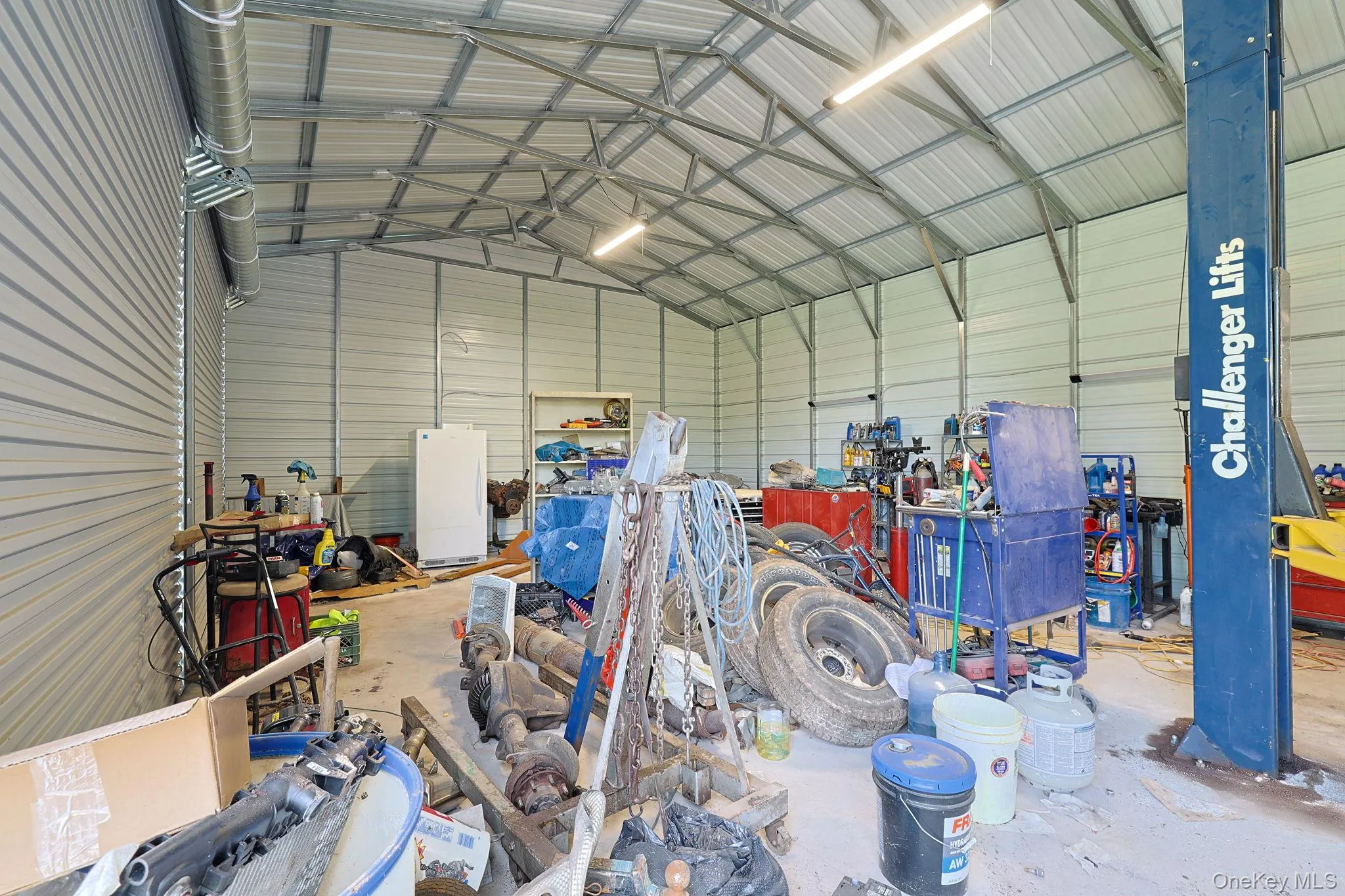 What a storage space! What a storage space!