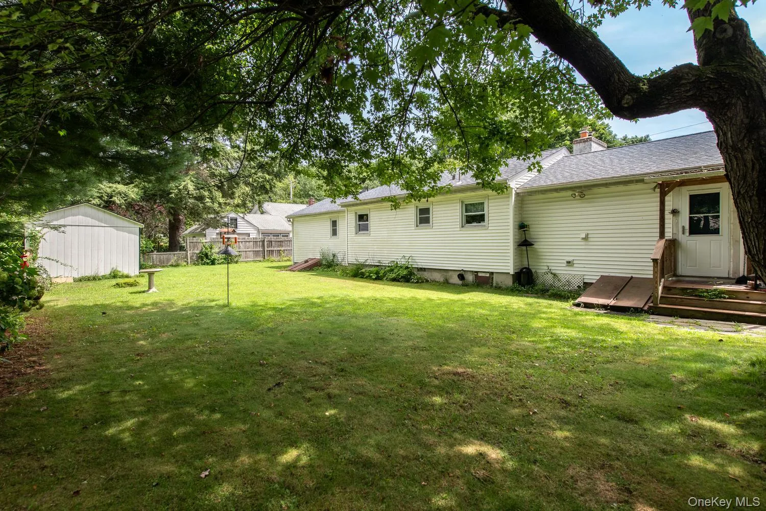Fabulous, level back yard Fabulous, level back yard