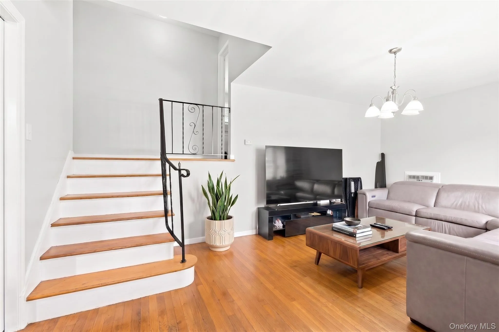 27 Ketcham Avenue, Babylon, NY, 3 Bedrooms Bedrooms, 9 Rooms Rooms,2 BathroomsBathrooms,Residential,For Rent,Ketcham,0,1035818 27 Ketcham Avenue, Babylon, NY, 3 Bedrooms Bedrooms, 9 Rooms Rooms,2 BathroomsBathrooms,Residential,For Rent,Ketcham,0,1035818