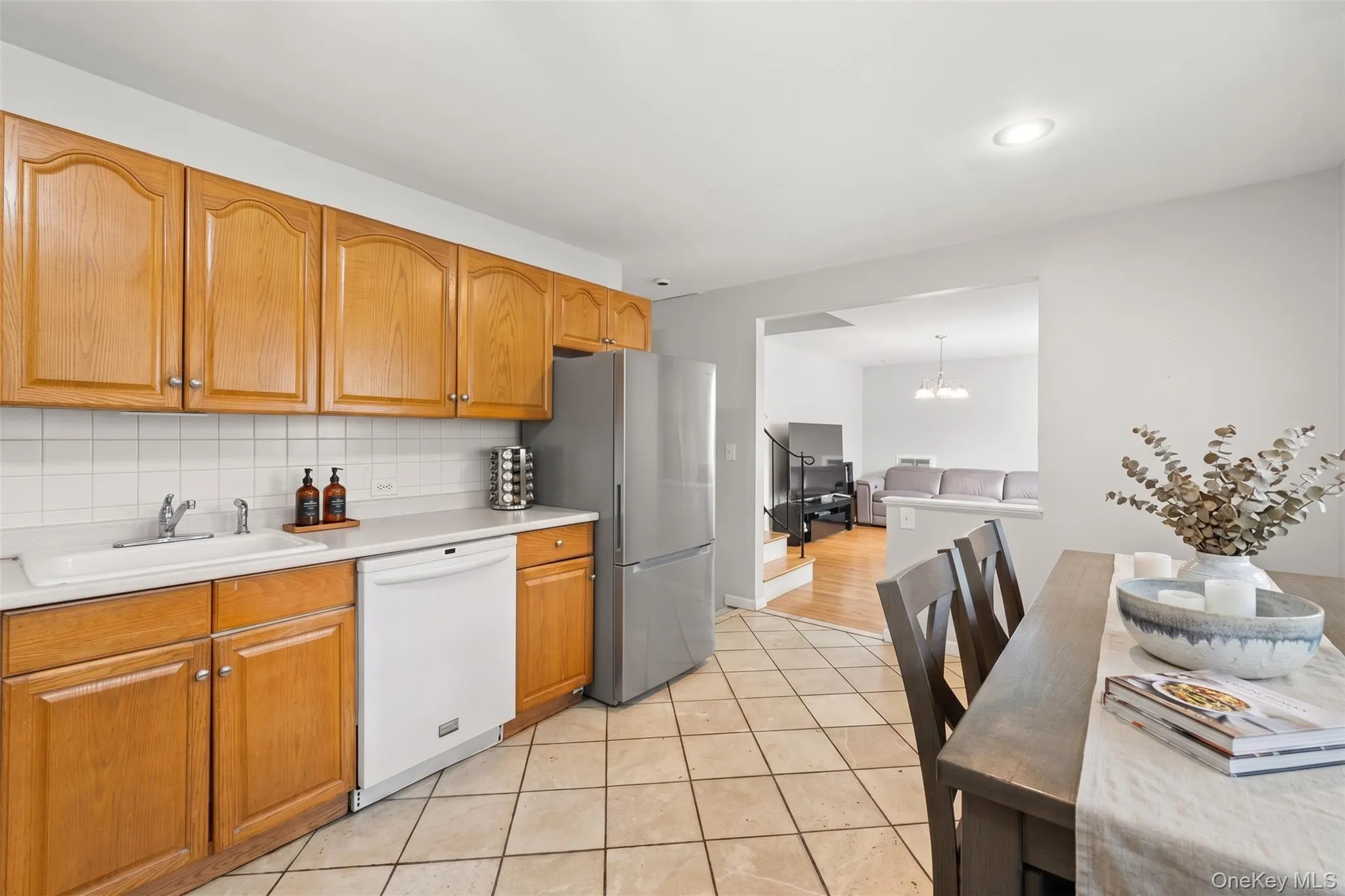 27 Ketcham Avenue, Babylon, NY, 3 Bedrooms Bedrooms, 9 Rooms Rooms,2 BathroomsBathrooms,Residential,For Rent,Ketcham,0,1035818 27 Ketcham Avenue, Babylon, NY, 3 Bedrooms Bedrooms, 9 Rooms Rooms,2 BathroomsBathrooms,Residential,For Rent,Ketcham,0,1035818
