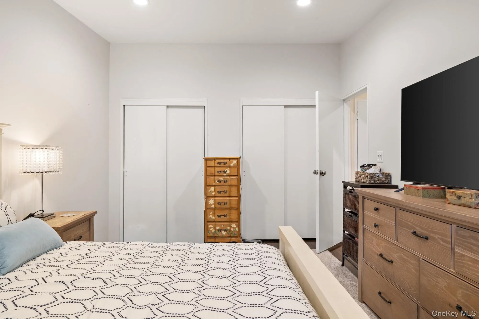 748 Deer Park Avenue, Babylon, NY, 2 Bedrooms Bedrooms, 5 Rooms Rooms,1 BathroomBathrooms,Residential,For Rent,Deer Park,0,1035824 748 Deer Park Avenue, Babylon, NY, 2 Bedrooms Bedrooms, 5 Rooms Rooms,1 BathroomBathrooms,Residential,For Rent,Deer Park,0,1035824