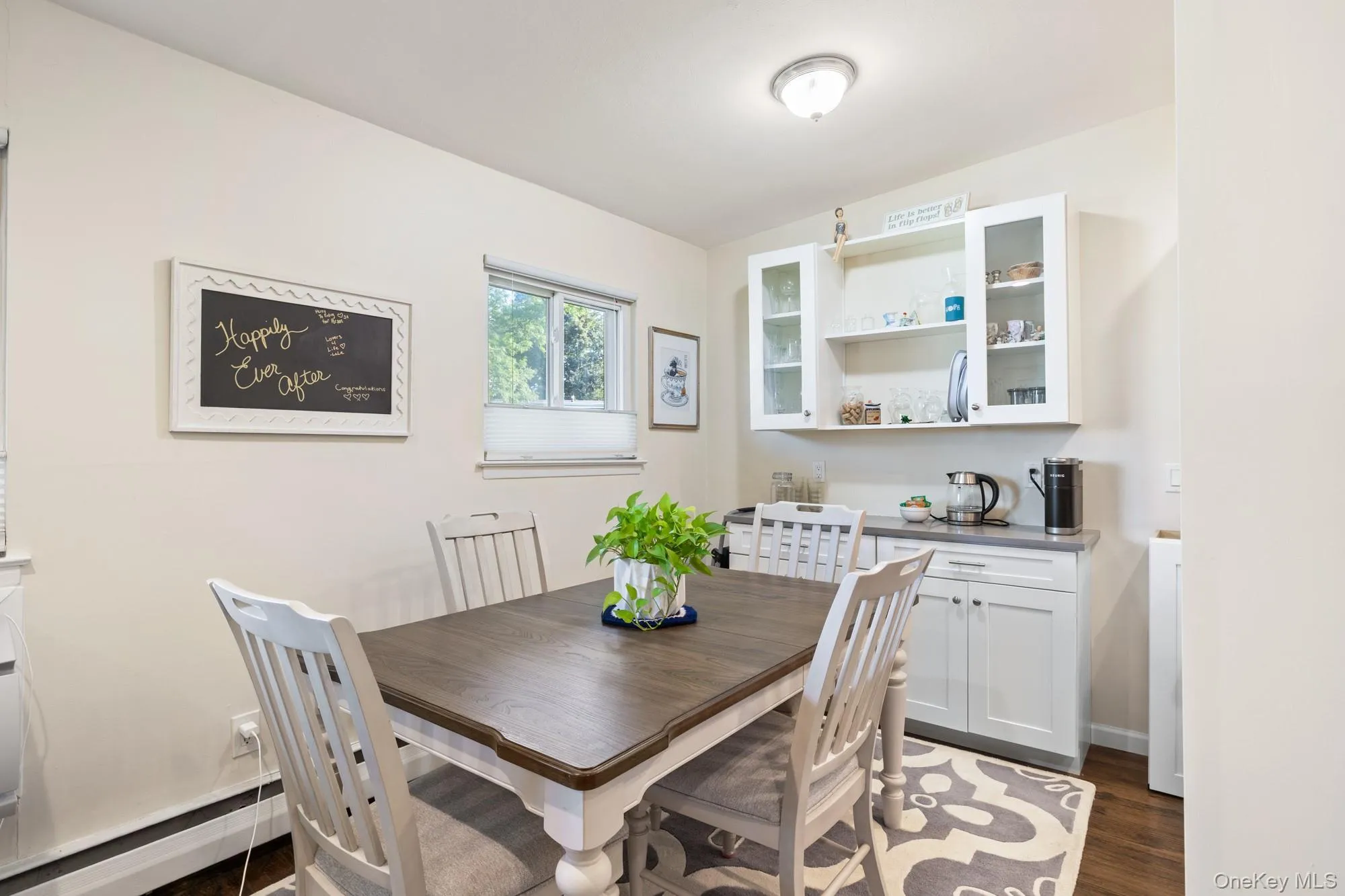 748 Deer Park Avenue, Babylon, NY, 2 Bedrooms Bedrooms, 5 Rooms Rooms,1 BathroomBathrooms,Residential,For Rent,Deer Park,0,1035824 748 Deer Park Avenue, Babylon, NY, 2 Bedrooms Bedrooms, 5 Rooms Rooms,1 BathroomBathrooms,Residential,For Rent,Deer Park,0,1035824