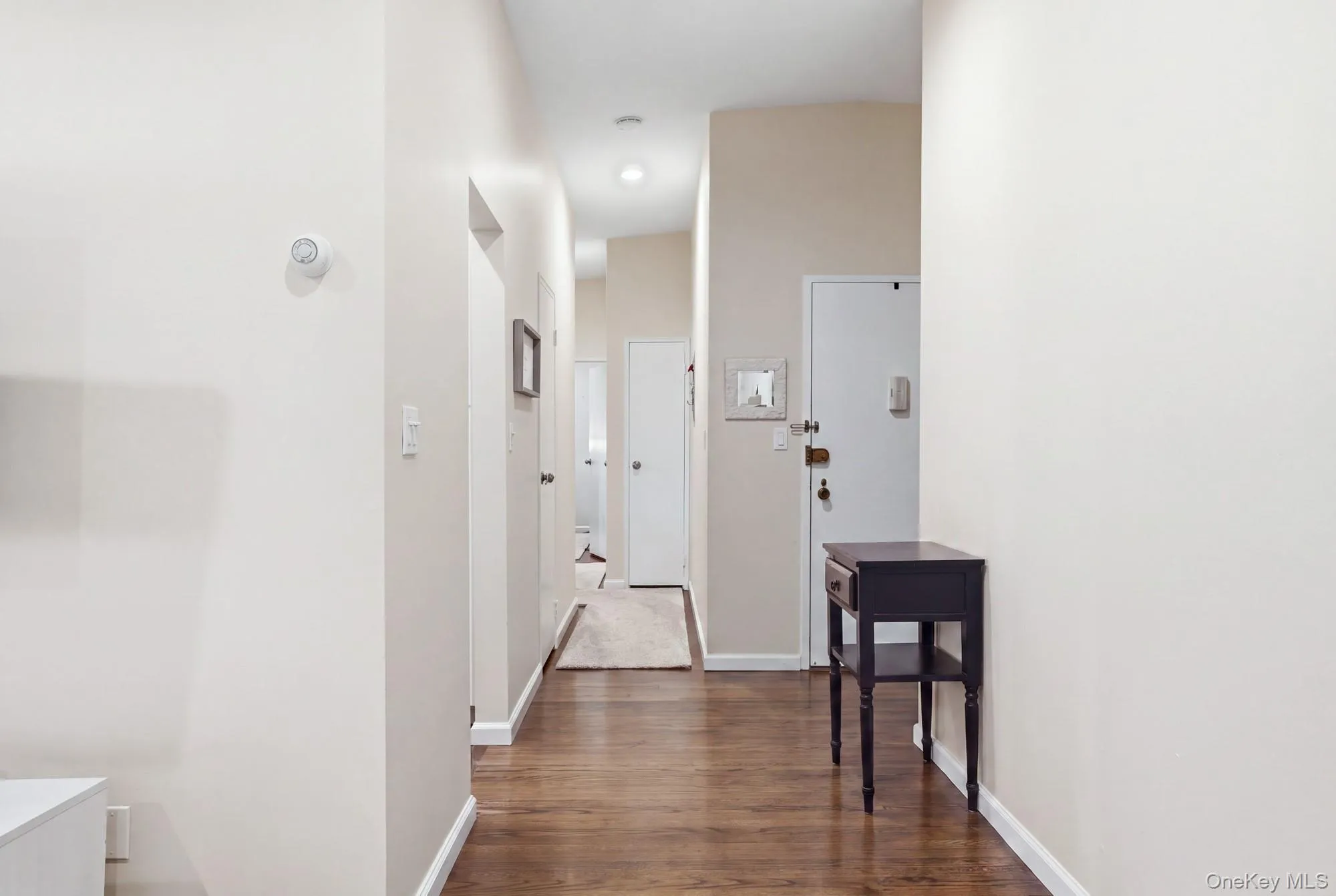 748 Deer Park Avenue, Babylon, NY, 2 Bedrooms Bedrooms, 5 Rooms Rooms,1 BathroomBathrooms,Residential,For Rent,Deer Park,0,1035824 748 Deer Park Avenue, Babylon, NY, 2 Bedrooms Bedrooms, 5 Rooms Rooms,1 BathroomBathrooms,Residential,For Rent,Deer Park,0,1035824