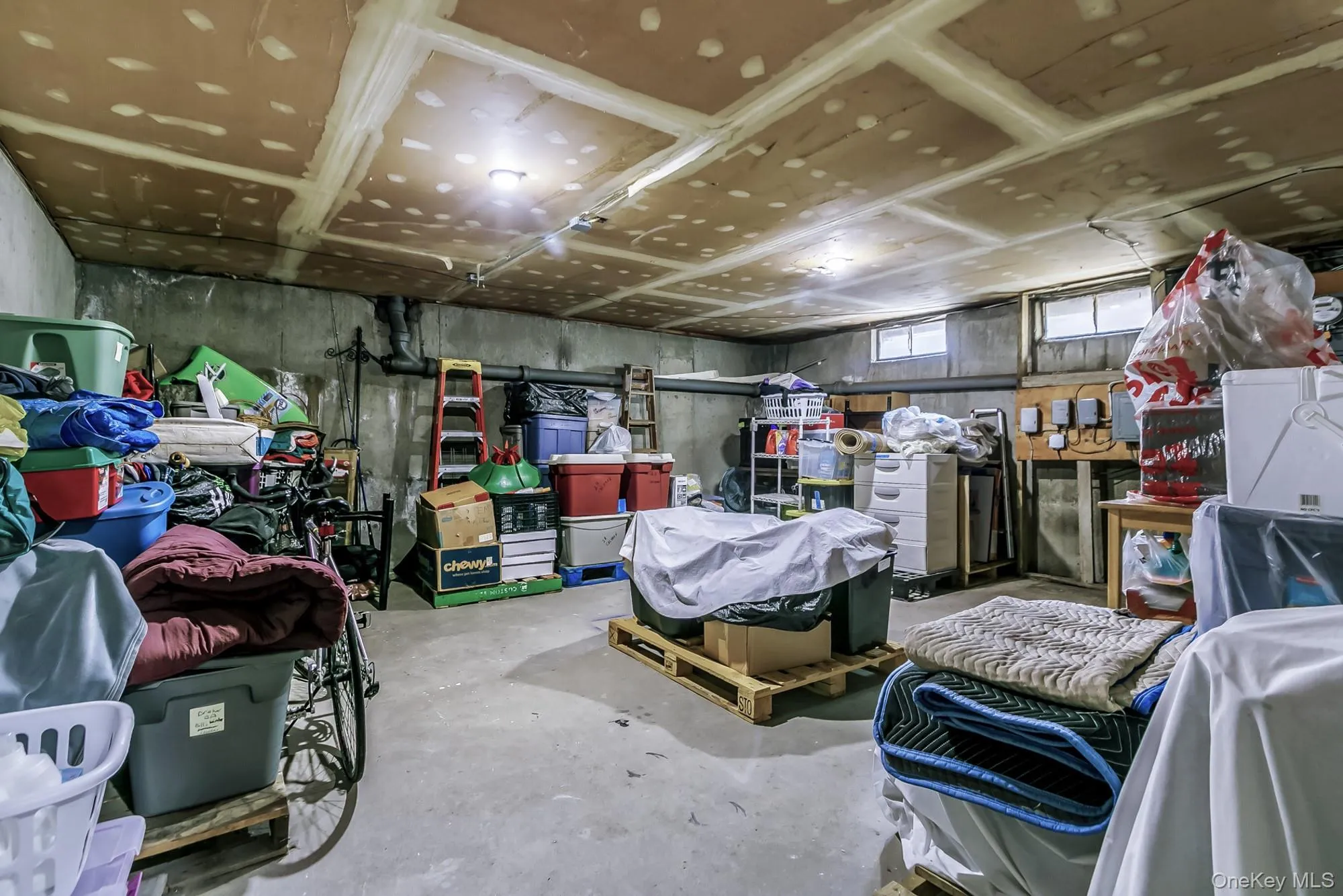 748 Deer Park Avenue, Babylon, NY, 2 Bedrooms Bedrooms, 5 Rooms Rooms,1 BathroomBathrooms,Residential,For Rent,Deer Park,0,1035824 748 Deer Park Avenue, Babylon, NY, 2 Bedrooms Bedrooms, 5 Rooms Rooms,1 BathroomBathrooms,Residential,For Rent,Deer Park,0,1035824