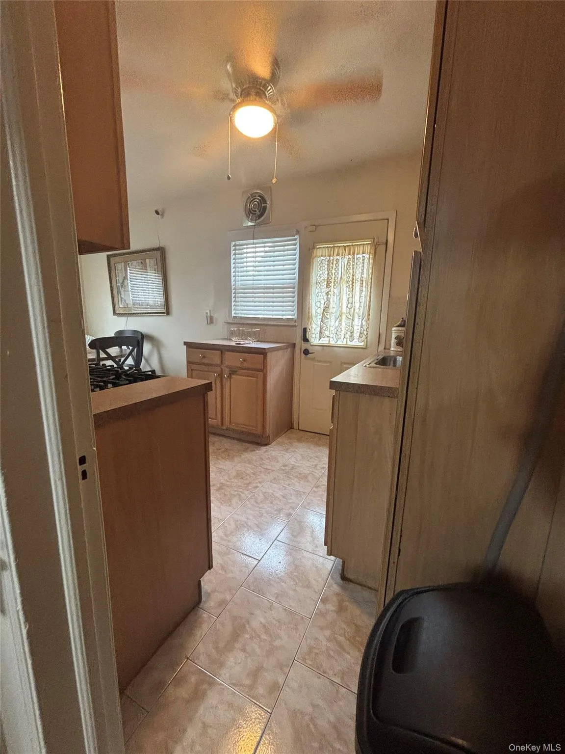 227-42 113th Drive, New York, NY, 3 Bedrooms Bedrooms, 4 Rooms Rooms,1 BathroomBathrooms,Residential Lease,For Rent,113th Drive,0,1035831 227-42 113th Drive, New York, NY, 3 Bedrooms Bedrooms, 4 Rooms Rooms,1 BathroomBathrooms,Residential Lease,For Rent,113th Drive,0,1035831