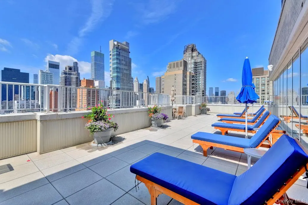 220 65th Street, New York, NY, 3 Bedrooms Bedrooms, 5 Rooms Rooms,3 BathroomsBathrooms,Residential,For Rent,65th,0,1035837 220 65th Street, New York, NY, 3 Bedrooms Bedrooms, 5 Rooms Rooms,3 BathroomsBathrooms,Residential,For Rent,65th,0,1035837