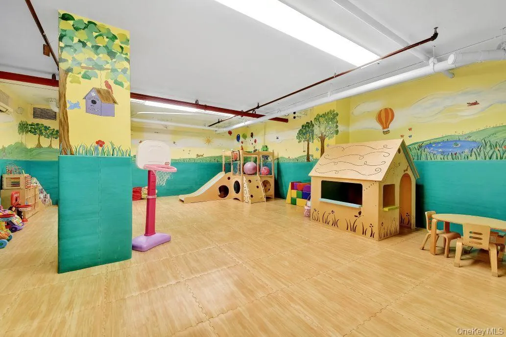 220 65th Street, New York, NY, 3 Bedrooms Bedrooms, 5 Rooms Rooms,3 BathroomsBathrooms,Residential,For Rent,65th,0,1035837 220 65th Street, New York, NY, 3 Bedrooms Bedrooms, 5 Rooms Rooms,3 BathroomsBathrooms,Residential,For Rent,65th,0,1035837