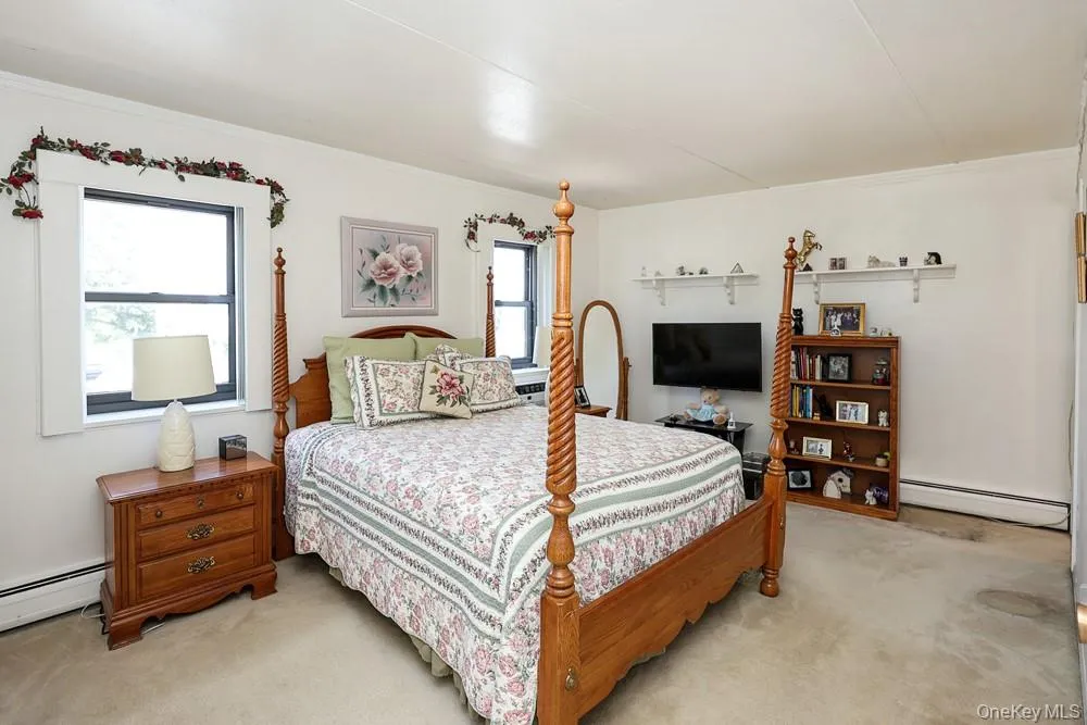100 Clinton Avenue, Hempstead, NY, 2 Bedrooms Bedrooms, 5 Rooms Rooms,2 BathroomsBathrooms,Residential,For Rent,Clinton,0,1035841 100 Clinton Avenue, Hempstead, NY, 2 Bedrooms Bedrooms, 5 Rooms Rooms,2 BathroomsBathrooms,Residential,For Rent,Clinton,0,1035841