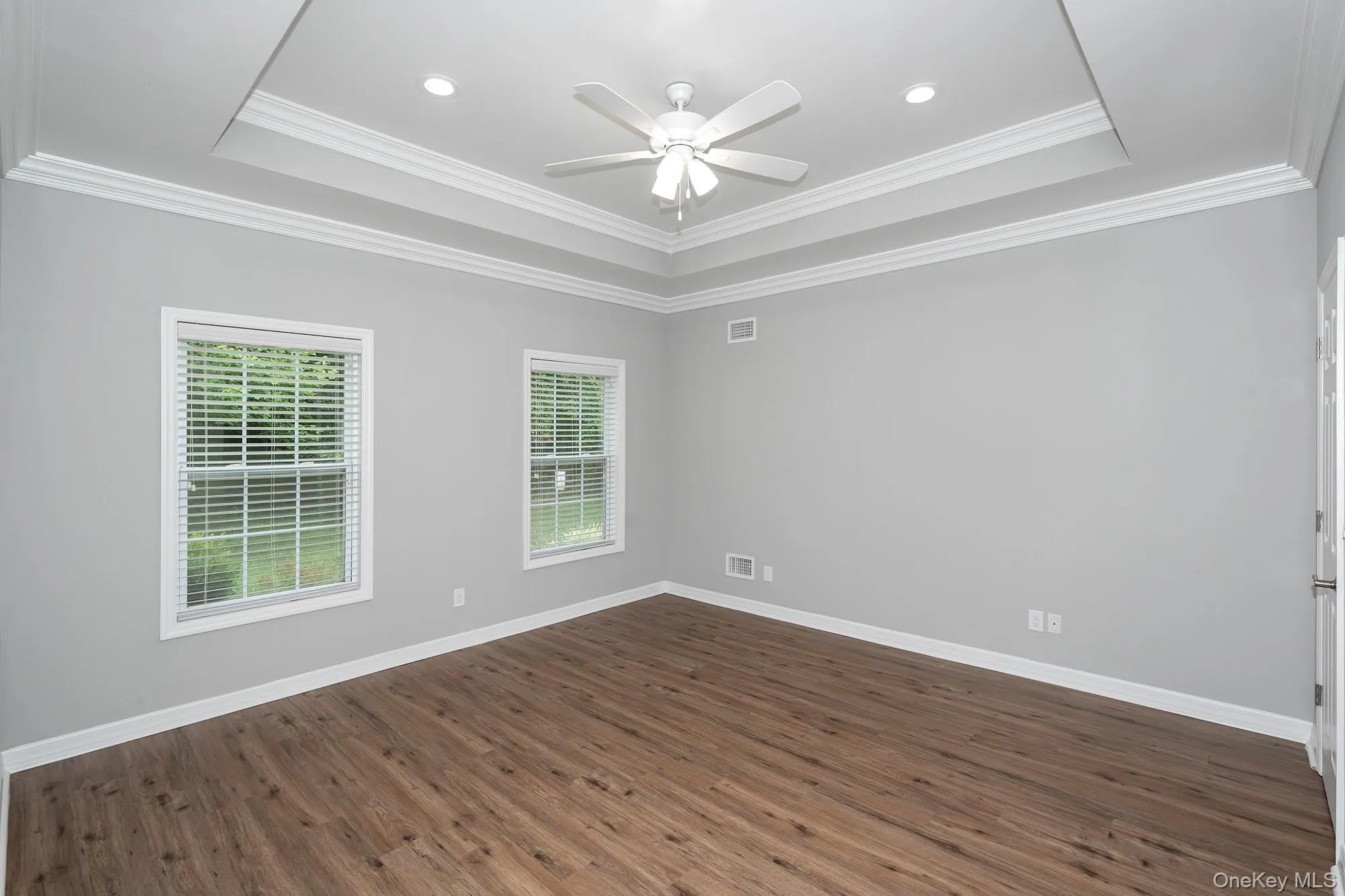 37 Oak Ridge Circle, Brookhaven, NY, 3 Bedrooms Bedrooms, 8 Rooms Rooms,2 BathroomsBathrooms,Residential Lease,For Rent,Oak Ridge,0,1035842 37 Oak Ridge Circle, Brookhaven, NY, 3 Bedrooms Bedrooms, 8 Rooms Rooms,2 BathroomsBathrooms,Residential Lease,For Rent,Oak Ridge,0,1035842