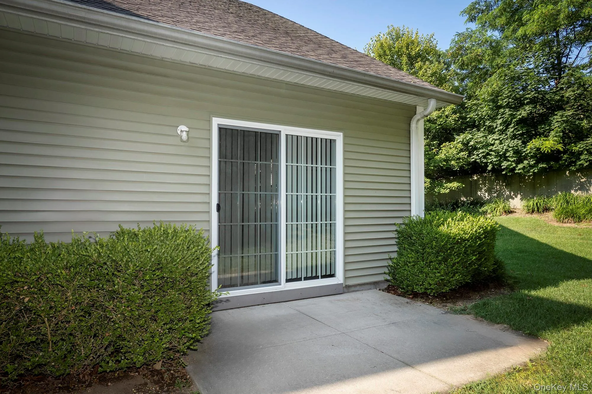 37 Oak Ridge Circle, Brookhaven, NY, 3 Bedrooms Bedrooms, 8 Rooms Rooms,2 BathroomsBathrooms,Residential Lease,For Rent,Oak Ridge,0,1035842 37 Oak Ridge Circle, Brookhaven, NY, 3 Bedrooms Bedrooms, 8 Rooms Rooms,2 BathroomsBathrooms,Residential Lease,For Rent,Oak Ridge,0,1035842