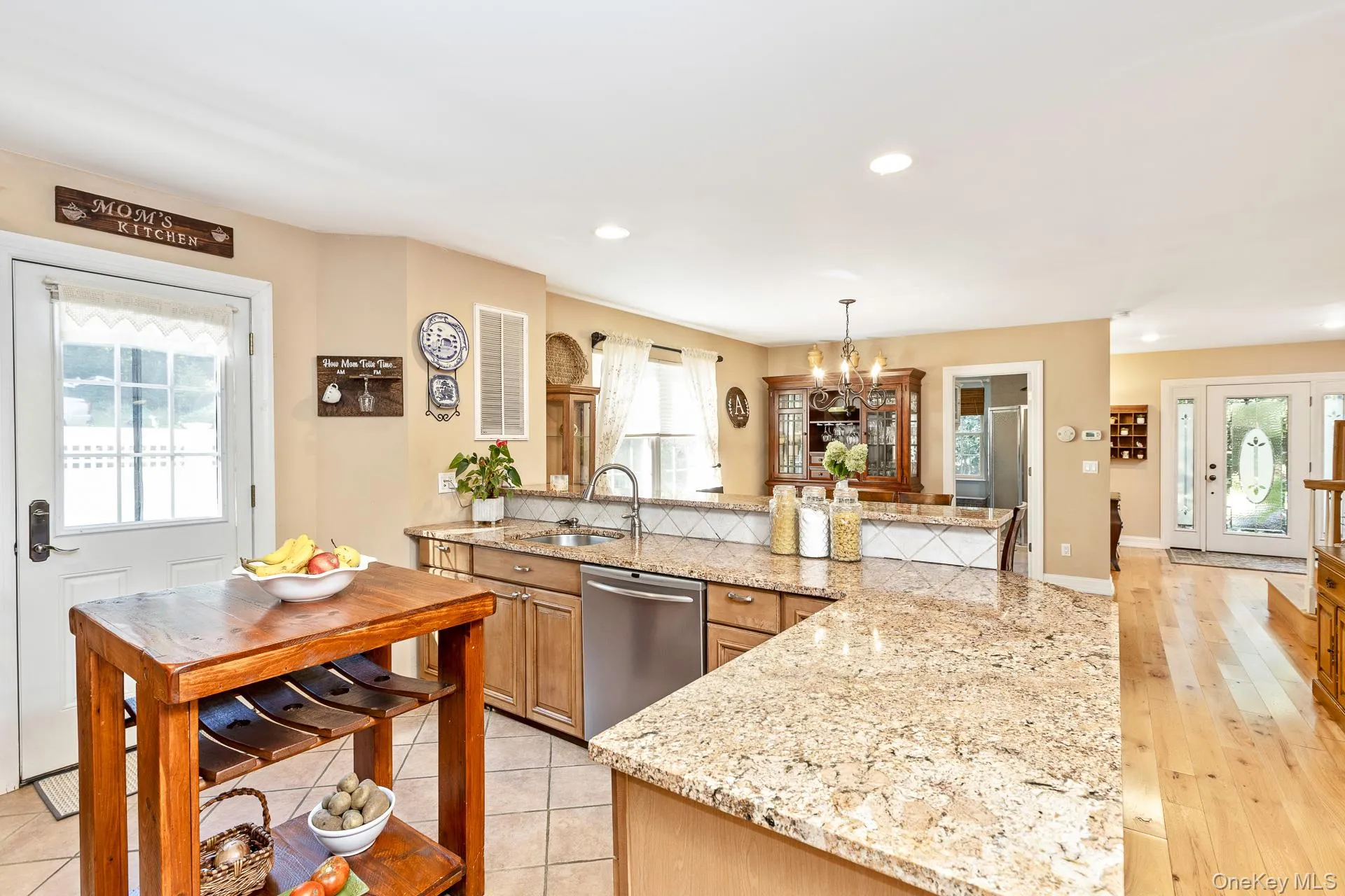 15 Wildwood Road, Riverhead, NY, 3 Bedrooms Bedrooms, 6 Rooms Rooms,2 BathroomsBathrooms,Residential,For Rent,Wildwood,0,1035844 15 Wildwood Road, Riverhead, NY, 3 Bedrooms Bedrooms, 6 Rooms Rooms,2 BathroomsBathrooms,Residential,For Rent,Wildwood,0,1035844