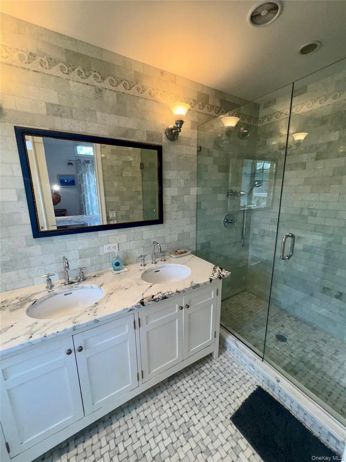 675 King Avenue, New York, NY, 3 Bedrooms Bedrooms, 4 Rooms Rooms,3 BathroomsBathrooms,Residential,For Rent,King,0,1035845 675 King Avenue, New York, NY, 3 Bedrooms Bedrooms, 4 Rooms Rooms,3 BathroomsBathrooms,Residential,For Rent,King,0,1035845
