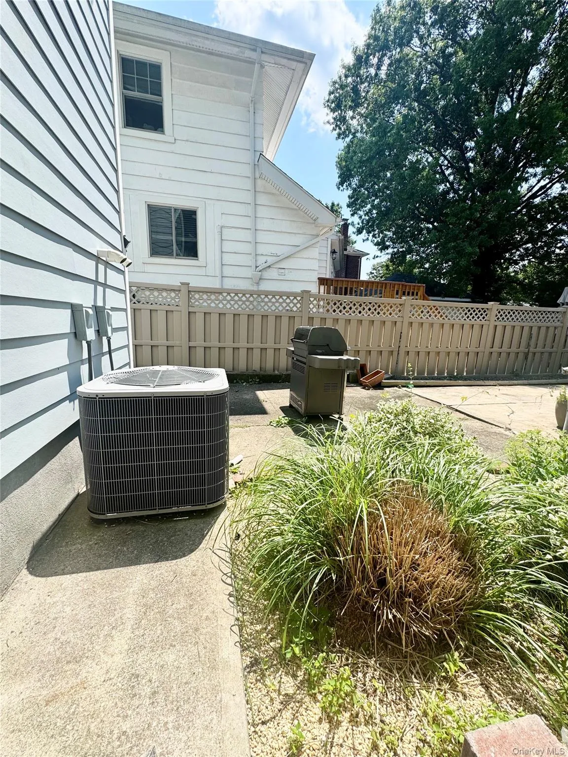 675 King Avenue, New York, NY, 3 Bedrooms Bedrooms, 4 Rooms Rooms,3 BathroomsBathrooms,Residential,For Rent,King,0,1035845 675 King Avenue, New York, NY, 3 Bedrooms Bedrooms, 4 Rooms Rooms,3 BathroomsBathrooms,Residential,For Rent,King,0,1035845