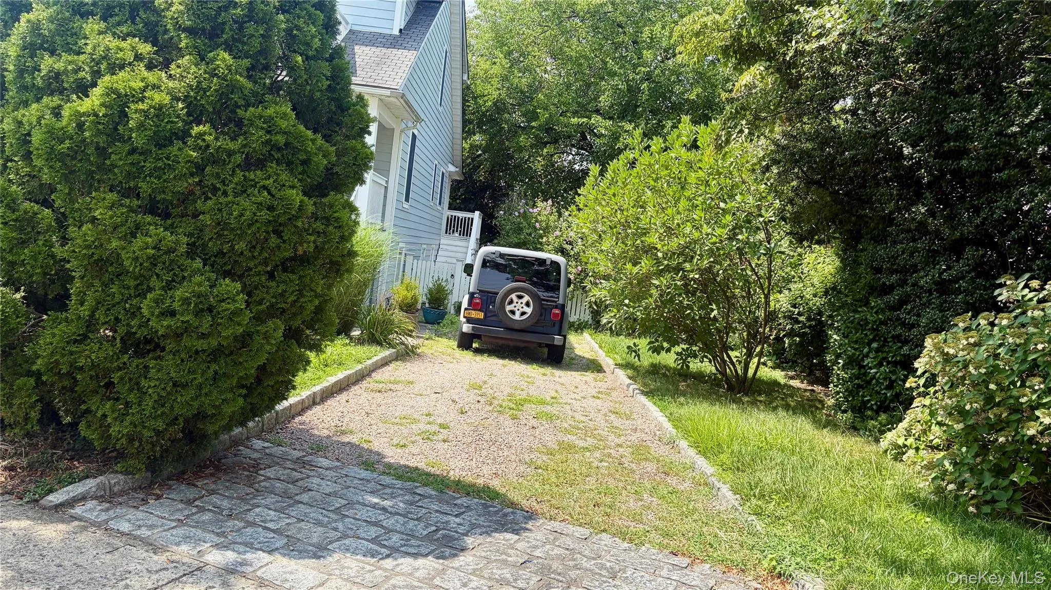 675 King Avenue, New York, NY, 3 Bedrooms Bedrooms, 4 Rooms Rooms,3 BathroomsBathrooms,Residential,For Rent,King,0,1035845 675 King Avenue, New York, NY, 3 Bedrooms Bedrooms, 4 Rooms Rooms,3 BathroomsBathrooms,Residential,For Rent,King,0,1035845