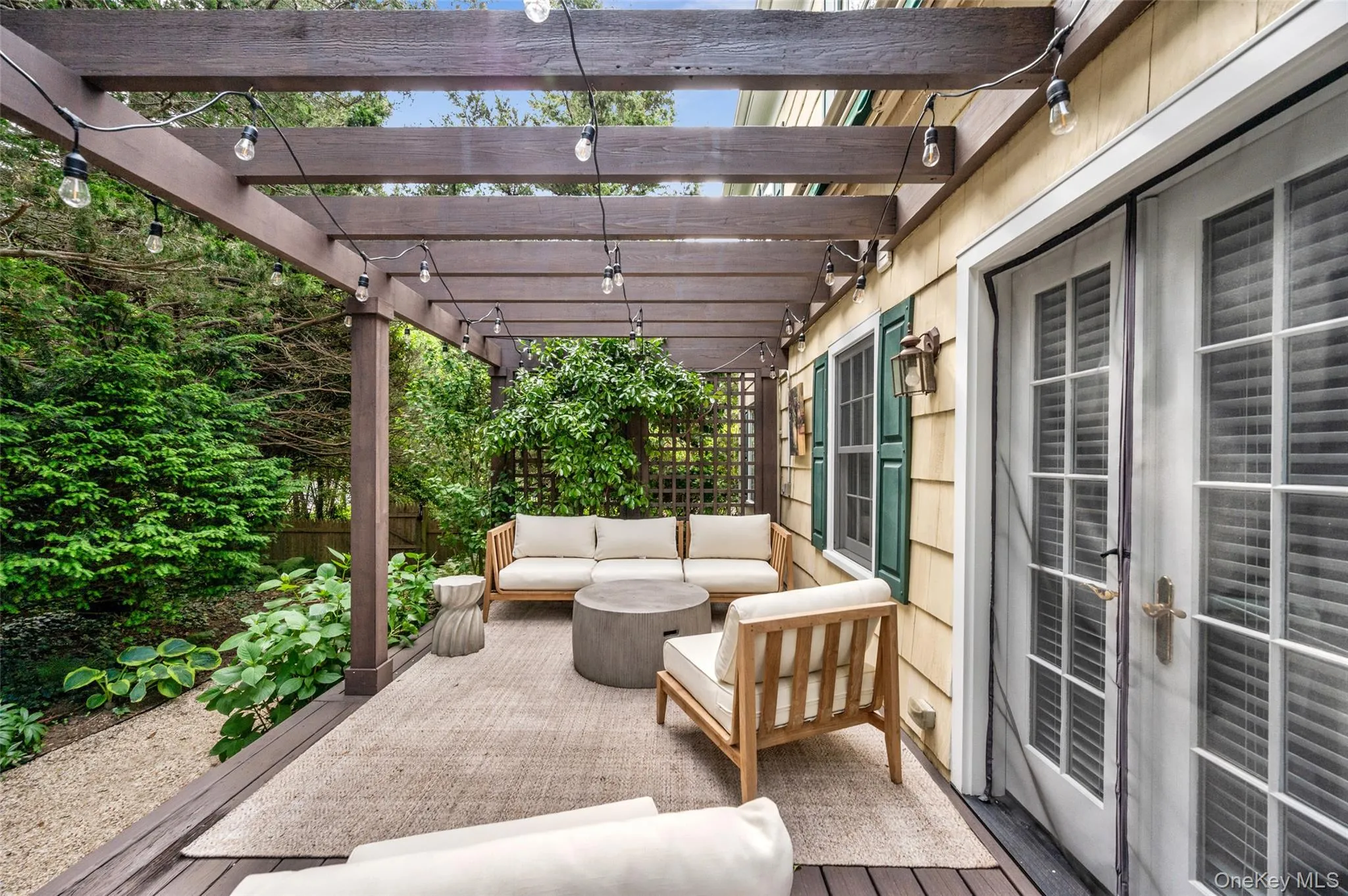 244 Main Street, Southampton, NY, 6 Bedrooms Bedrooms, 6 Rooms Rooms,7 BathroomsBathrooms,Residential,For Rent,Main,0,1035855 244 Main Street, Southampton, NY, 6 Bedrooms Bedrooms, 6 Rooms Rooms,7 BathroomsBathrooms,Residential,For Rent,Main,0,1035855